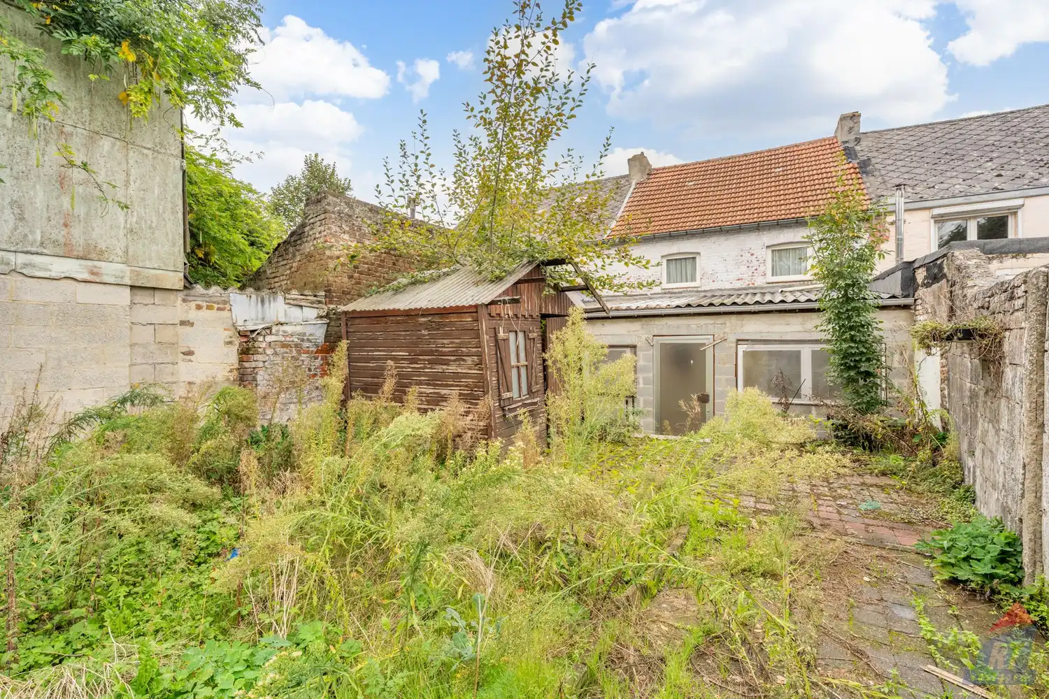 Interessant renovatieproject met veel potentieel, vlak bij het centrum en station van Landen foto 12