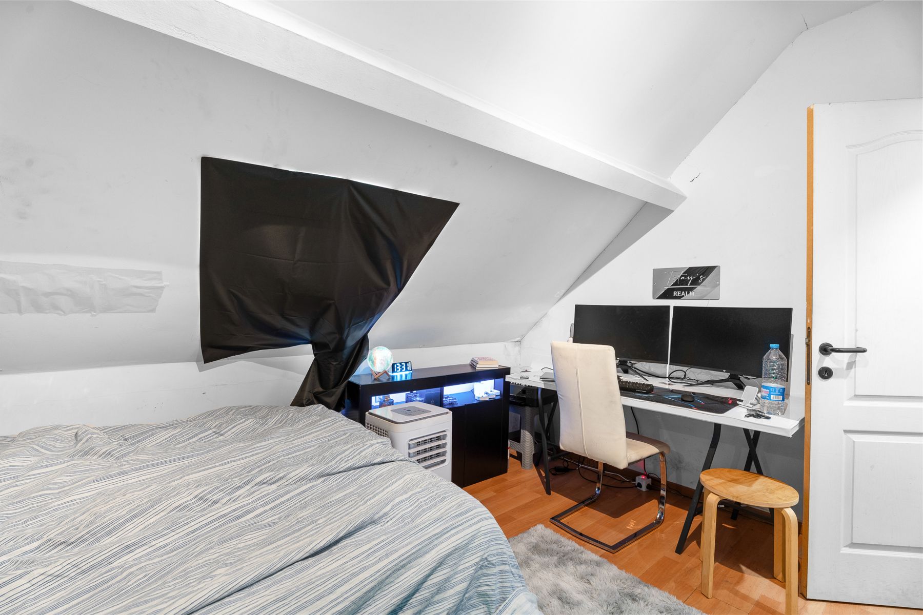 Investering of starterswoning met renovatiepotentieel foto 12