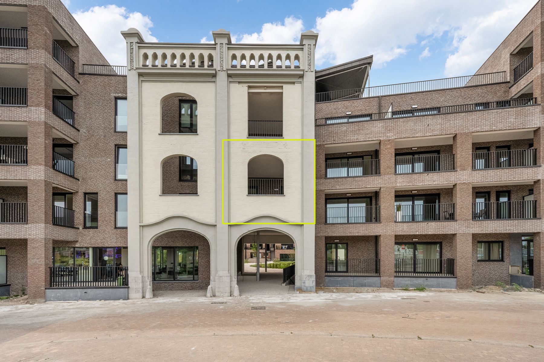 Nieuwbouwappartement met 2 slpks + terras foto 14