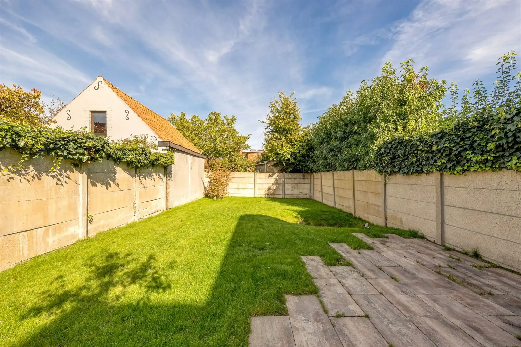 Energiezuinige woning met drie slaapkamers en een tuin foto 34