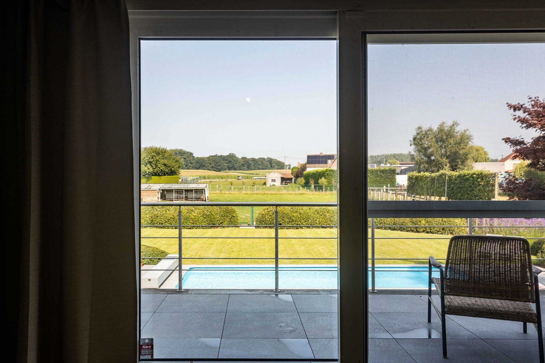 EXCLUSIEVE VILLA MET ZWEMBAD EN PRACHTIGE TUIN! foto 20