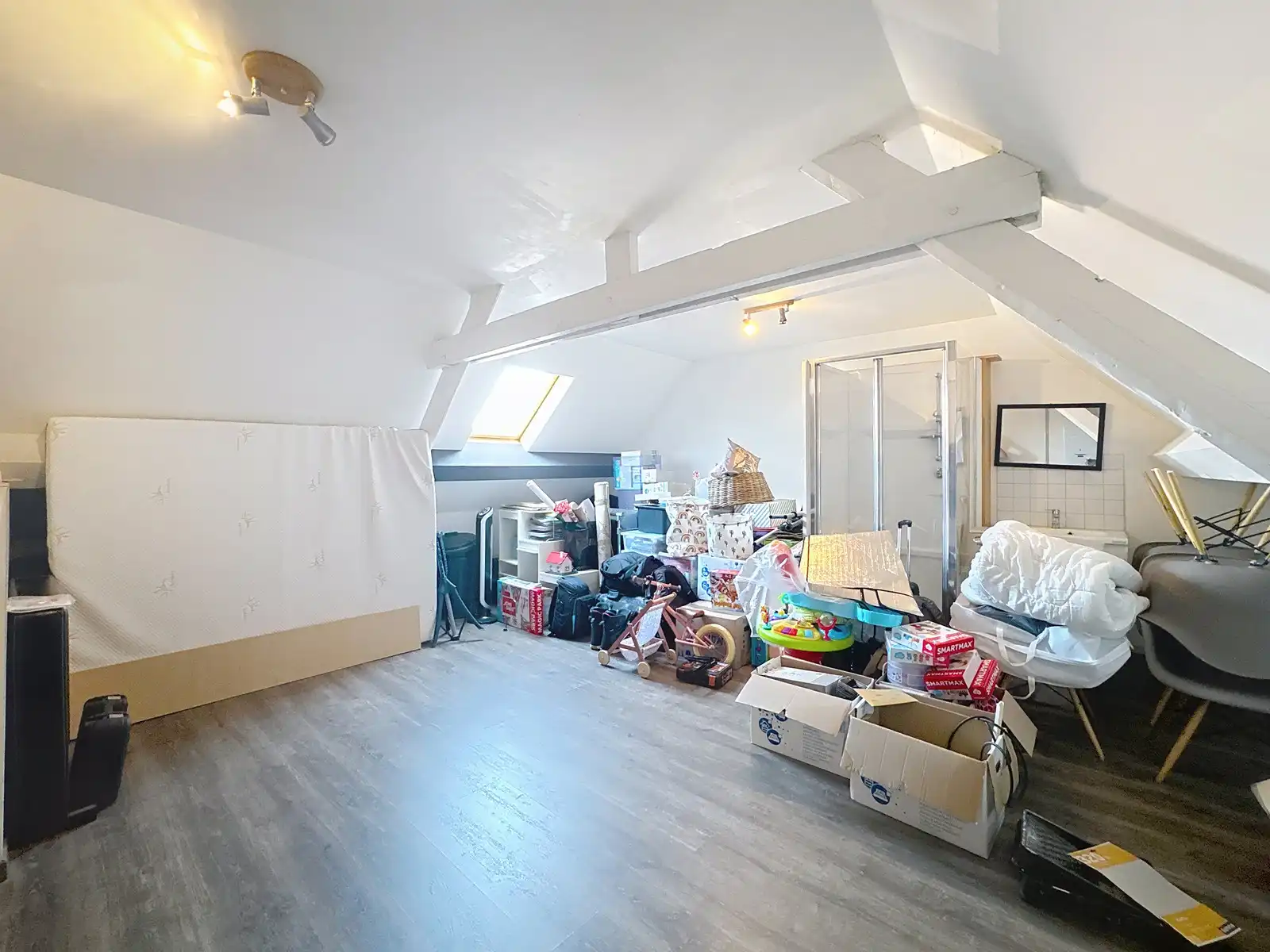 Instapklare stadswoning met 3 ruime slpk en zonnig terras! foto 13