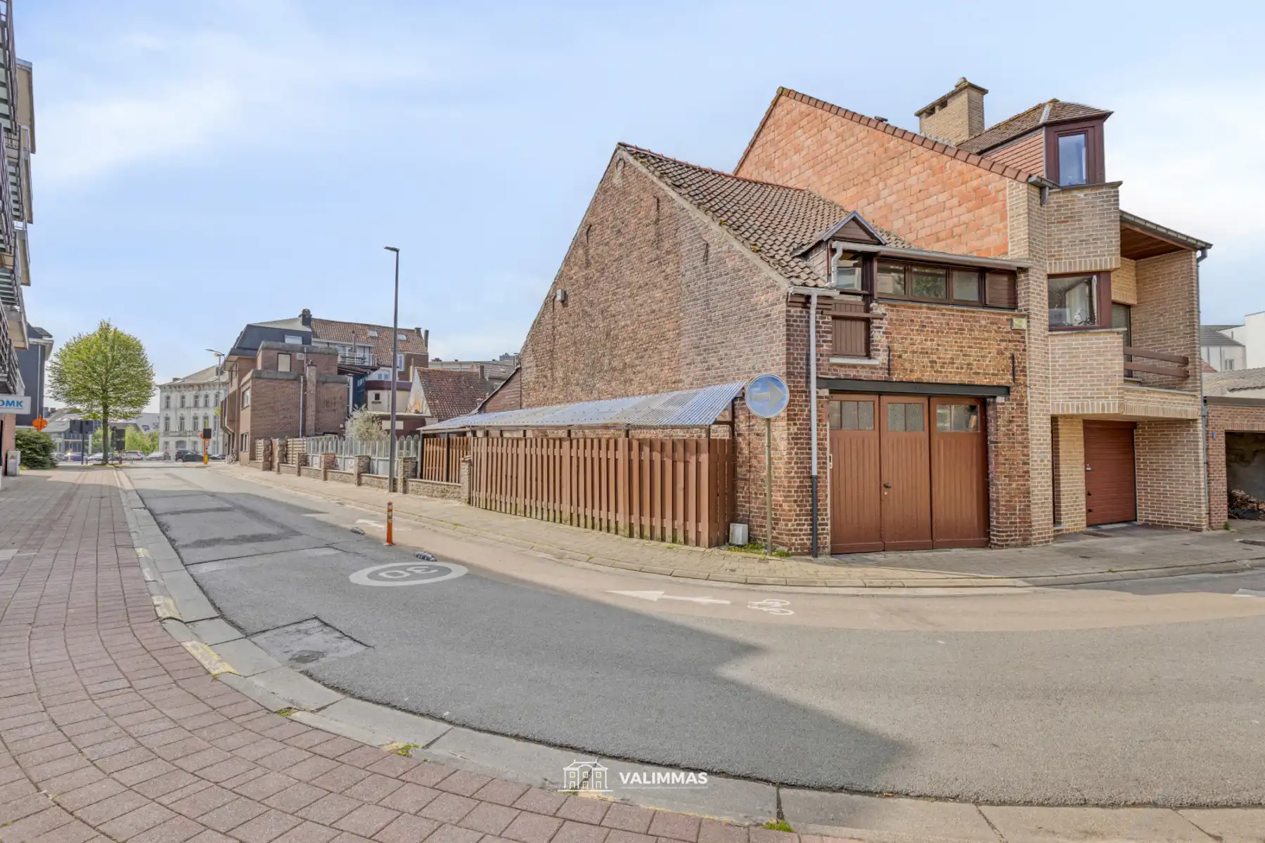 Centrum Asse: ruime handelswoning met terras en grote garage foto 4