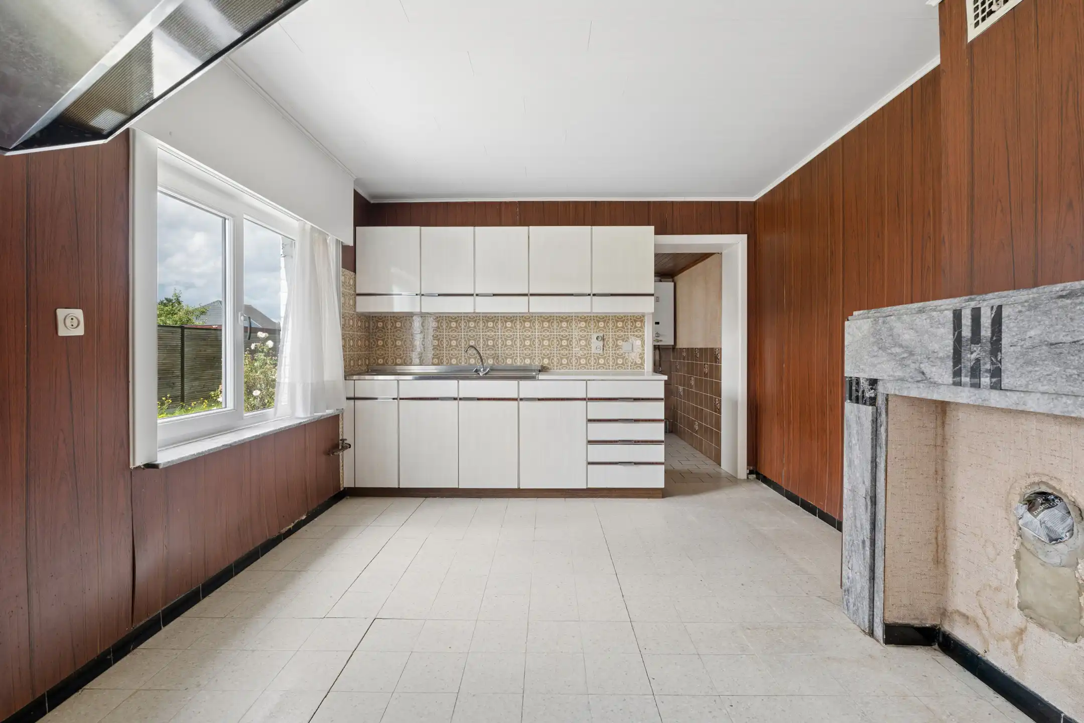  Te renoveren 3-gevelwoning in rustige doodlopende straat  foto 6