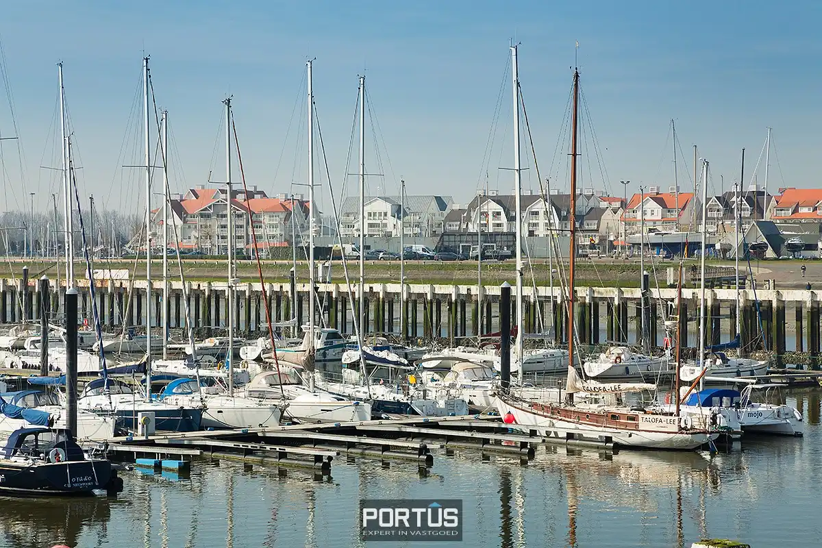 Nieuwbouwappartement te koop met 3 slaapkamers in Residentie Clement te Nieuwpoort foto 9