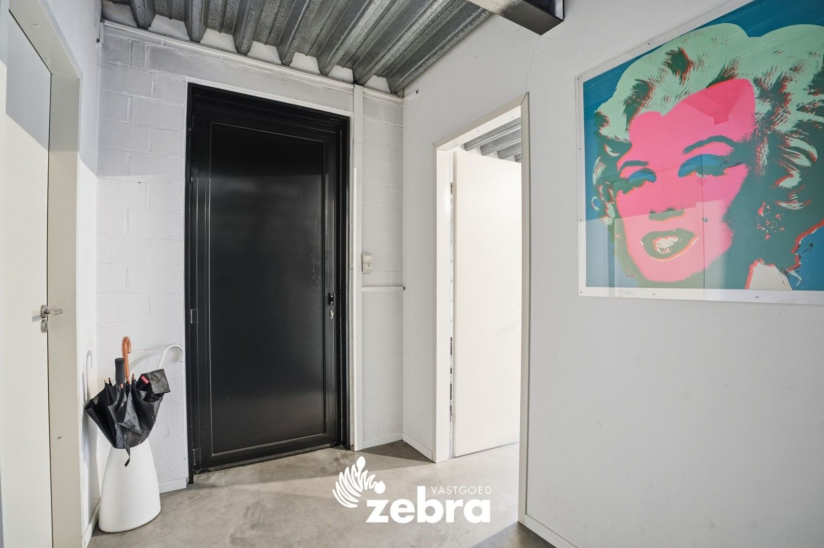 Unieke woning nabij het centrum van Meulebeke! foto 4