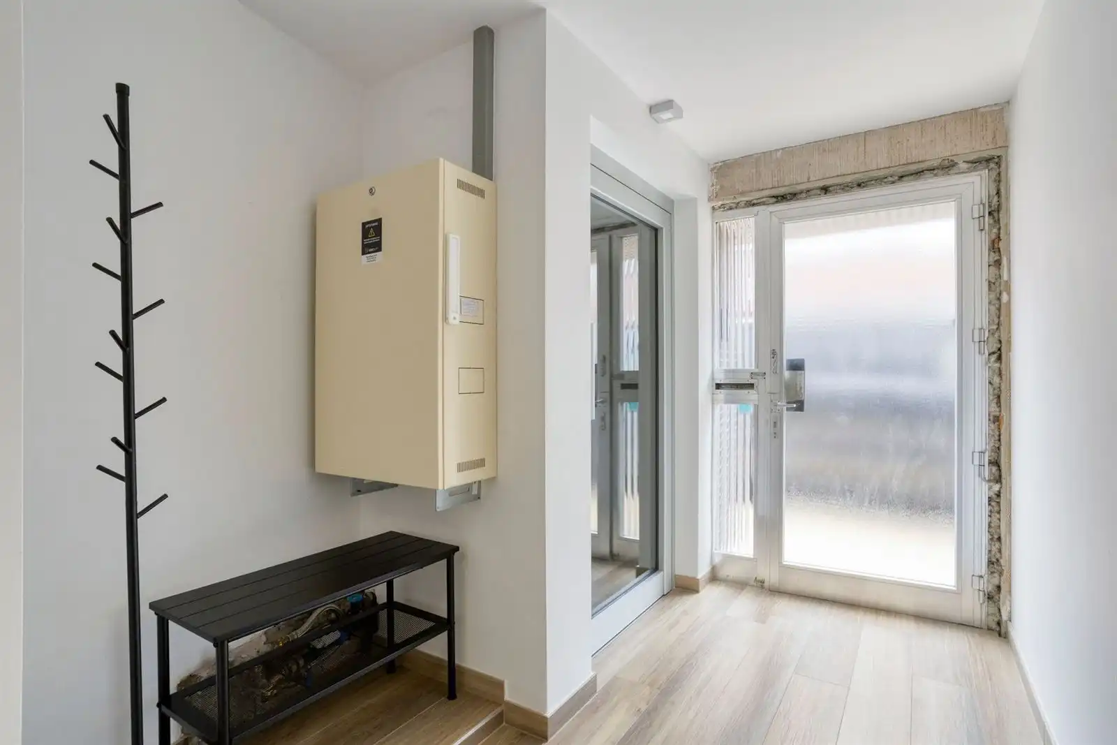 Woning met 2 slaapkamers te koop  foto 3