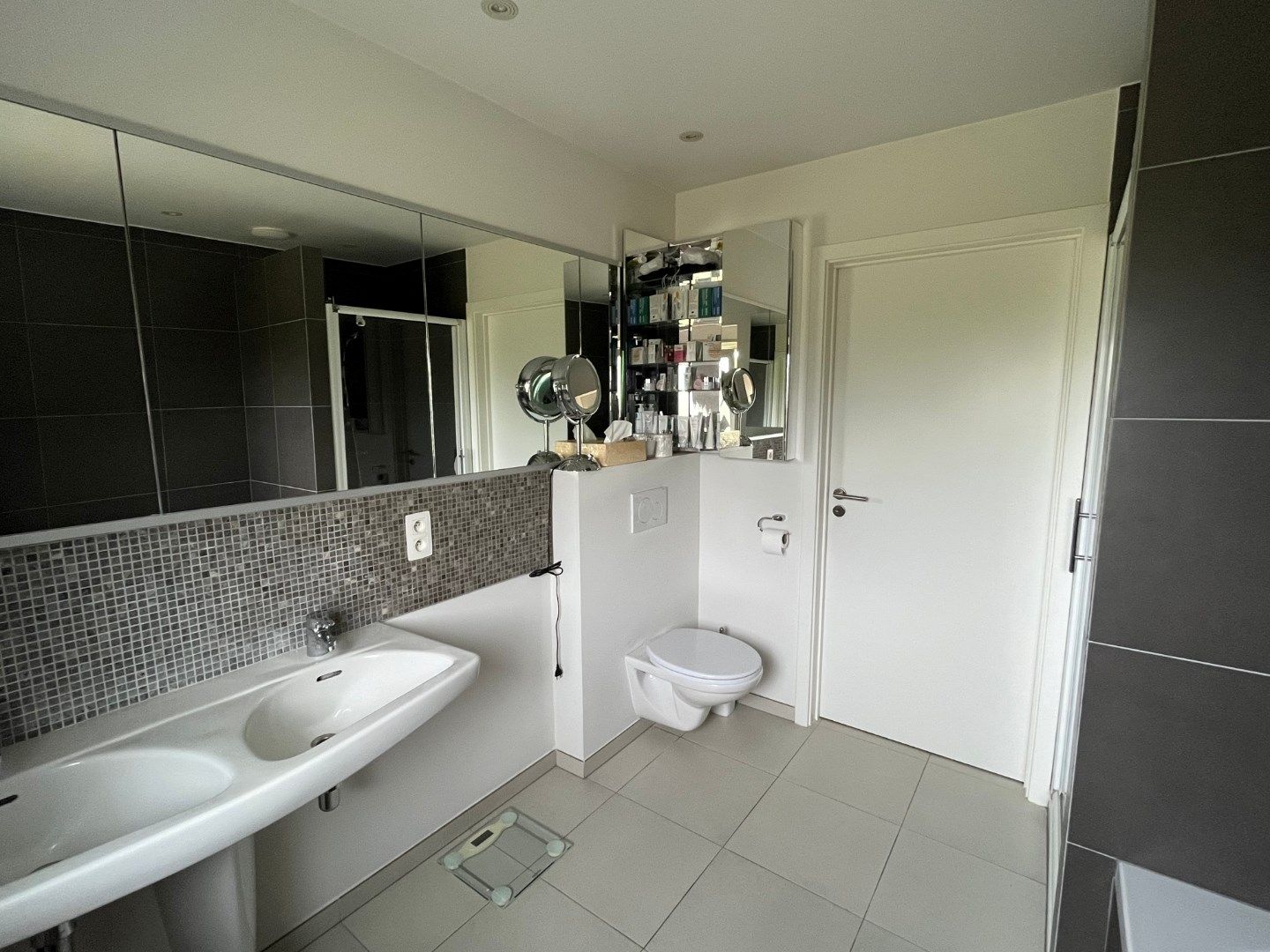 Ruime woning in het groene Zevergem, vlakbij Gent foto 25