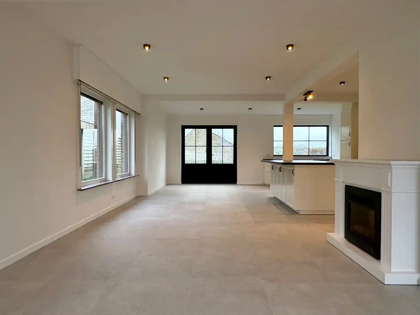 Gerenoveerde woning te huur in Wingene op 1197m² foto 5