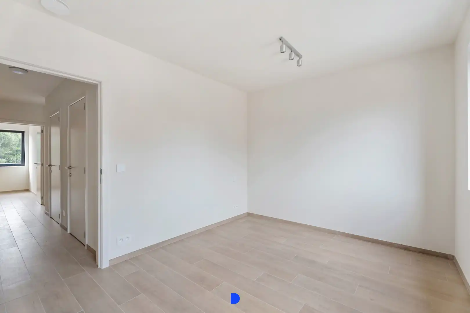 Prachtige nieuwbouwwoning in het centrum van Oostnieuwkerke foto 14