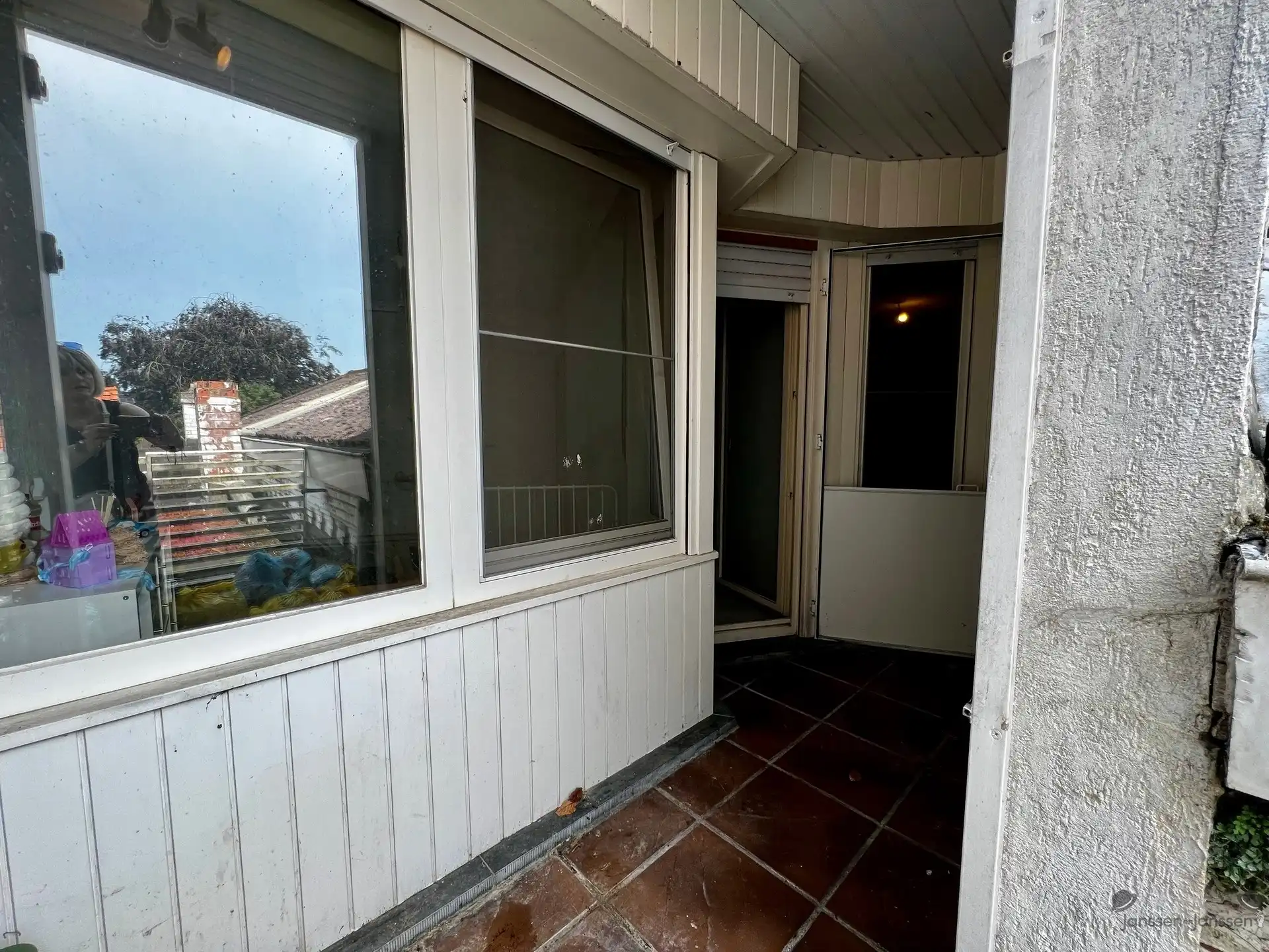 Woning met polyvalent atelier/handelsruimte foto 4