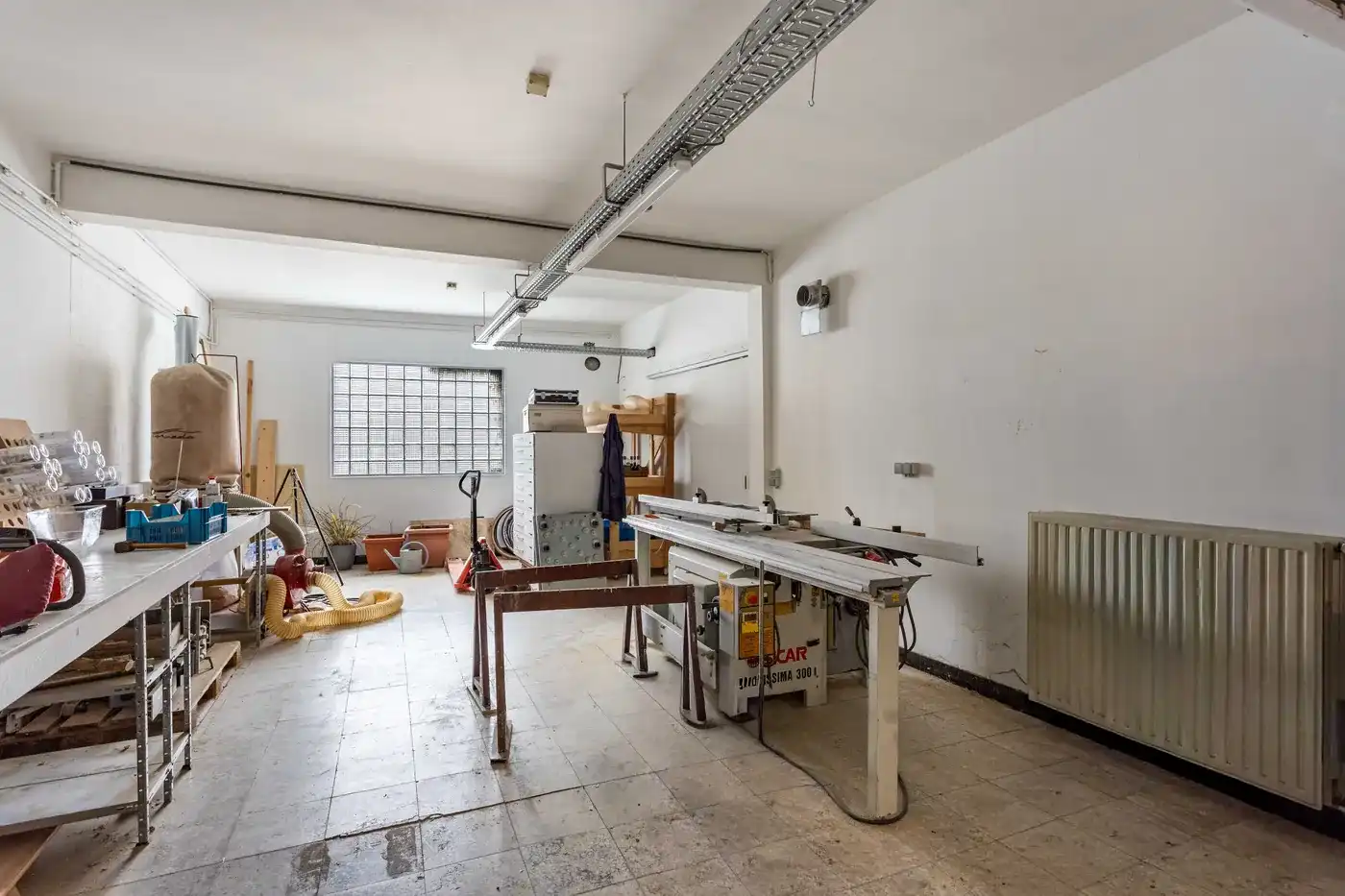 Veelzijdige eigendom met woonst, magazijnen en loft in Bissegem foto 34