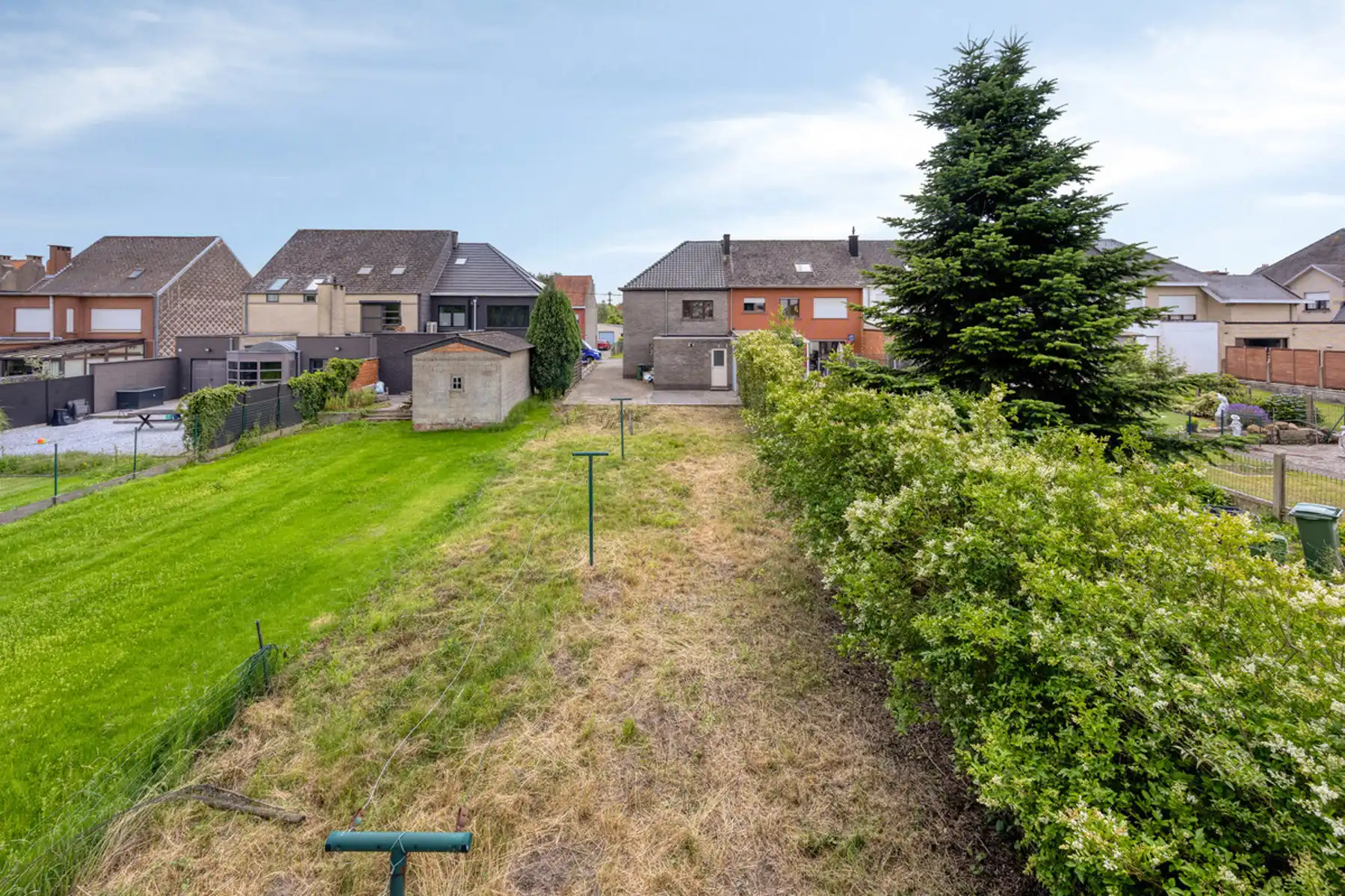 Gezinswoning - 3 slaapkamers, gezellige tuin en ruime oprit foto 17