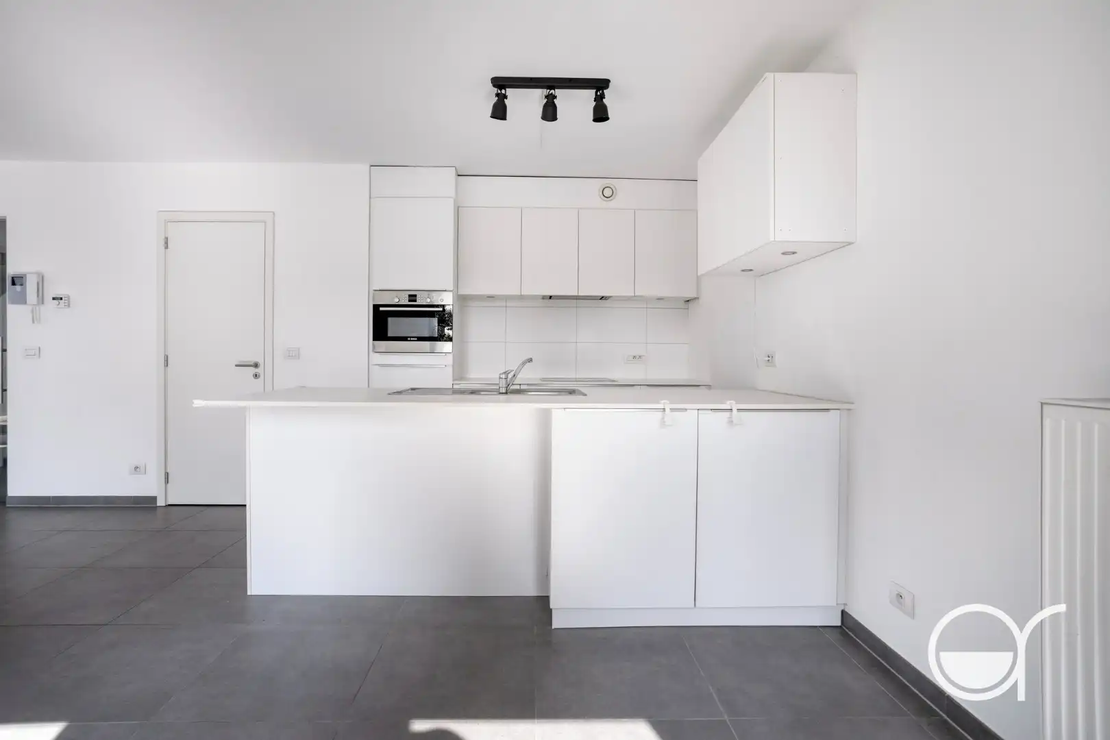 Modern drieslaapkamerappartement met zicht op de Leie foto 13