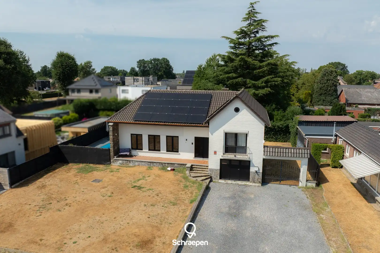 Instapklare én energiezuinige gezinswoning (206 m²) met zwembad op centrale ligging te Zonhoven! foto 22