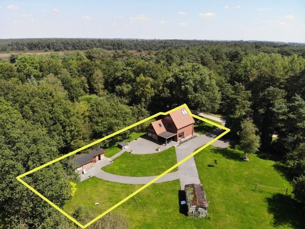 Idyllisch gelegen landhuis in een oase van rust te Lommel foto 44