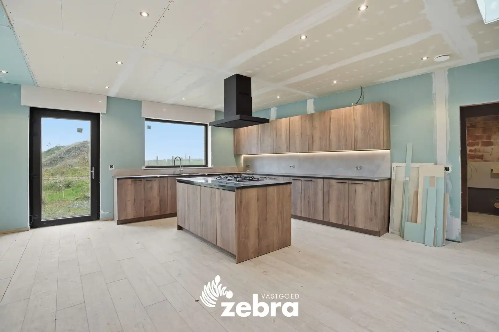 Woning met loods op landelijke ligging te Ingelmunster! foto 11