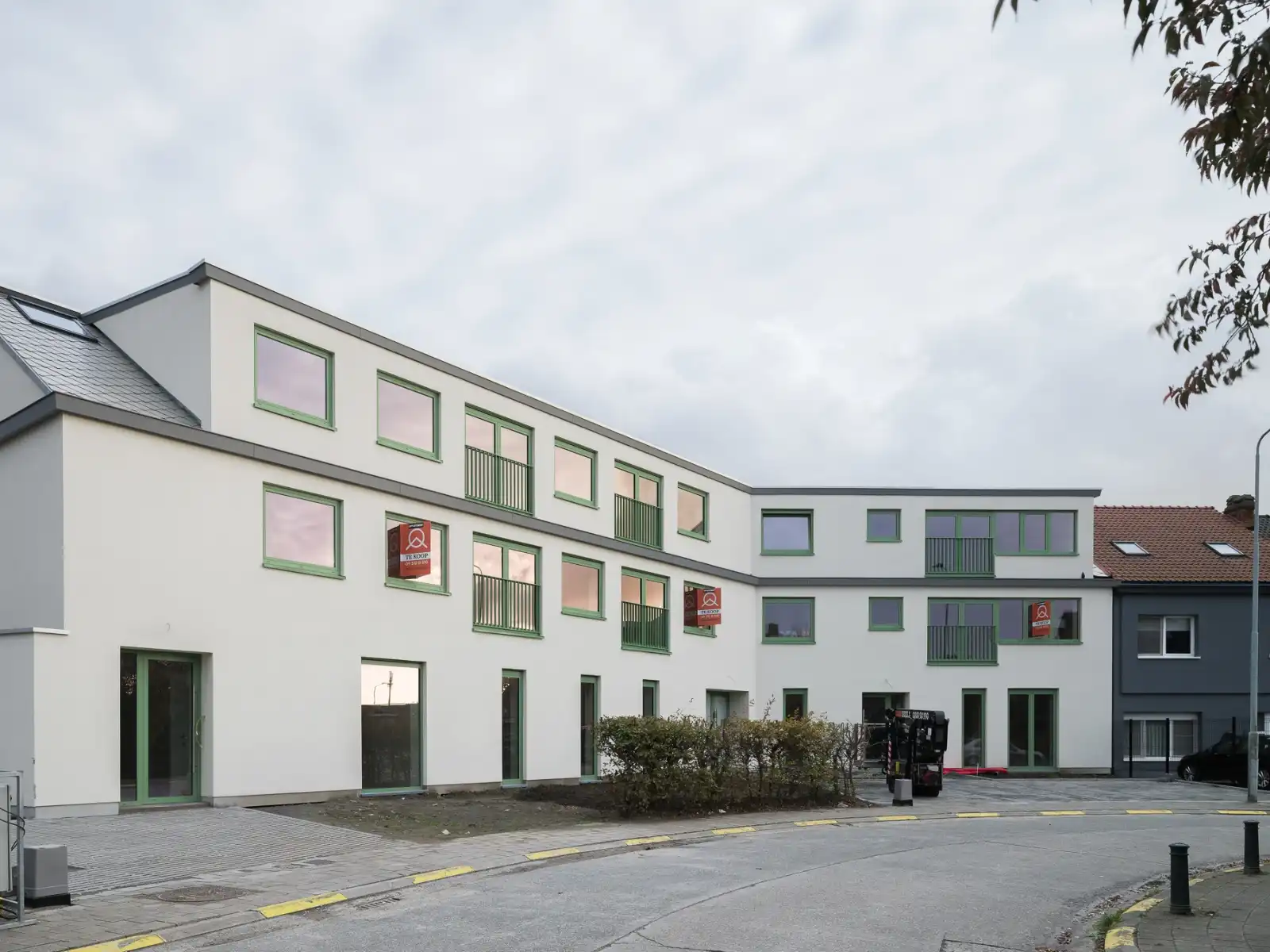Gerenoveerd 2 slpk appartement met terras te Destelbergen foto 37