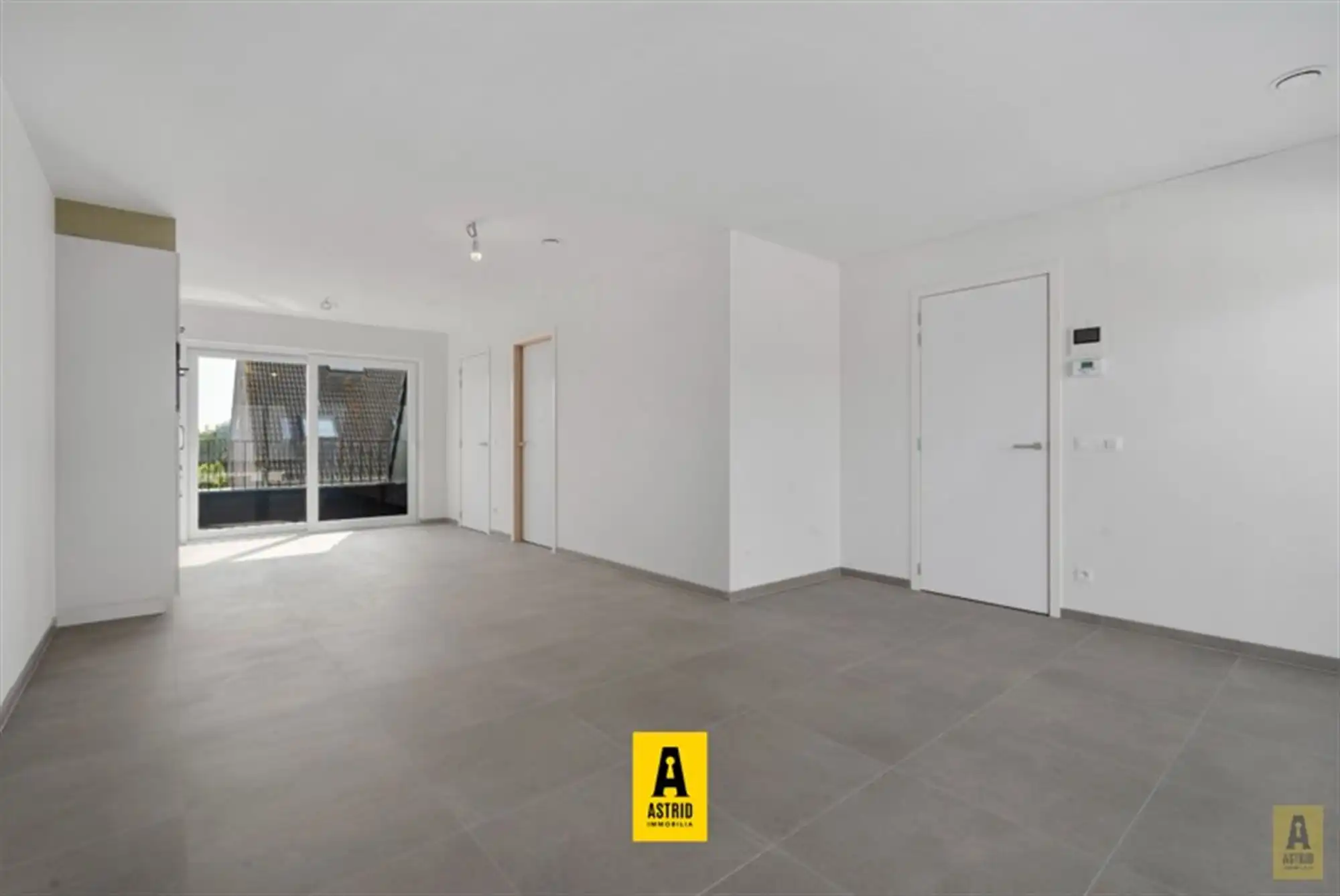 Ruim en zonnig nieuw appartement met mooie terrassen vlakbij zee! foto 9