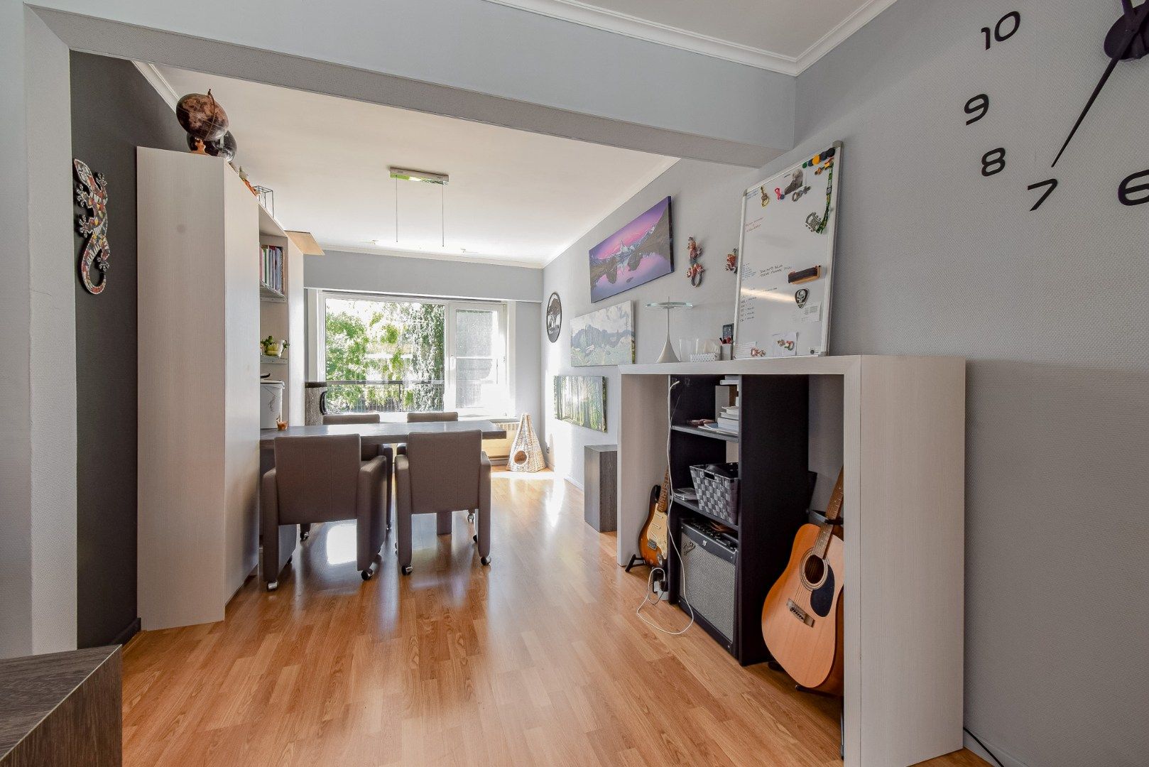 Ruime bel-étage woning met garage, tuin en mogelijkheid tot 4 slaapkamers foto 4