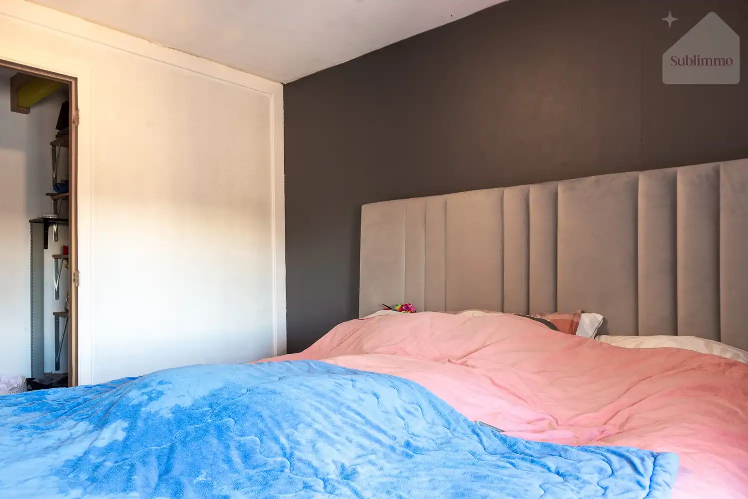 Woning met aparte ruimte voor praktijk, kantoor of hobby foto 16