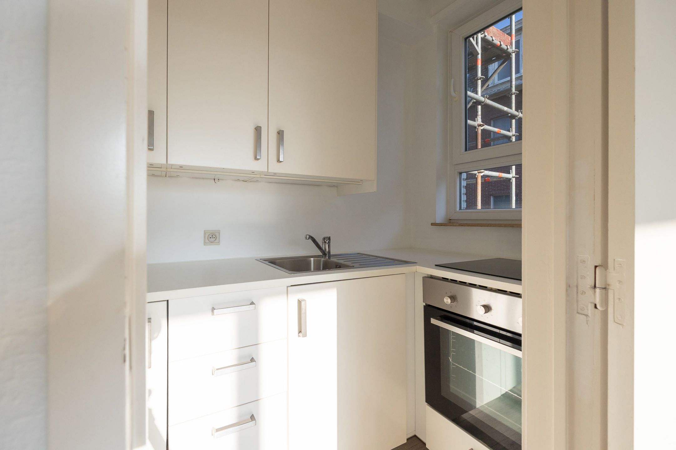 ANTWERPEN - Eénslaapkamer appartement nabij het Harmoniepark foto 4