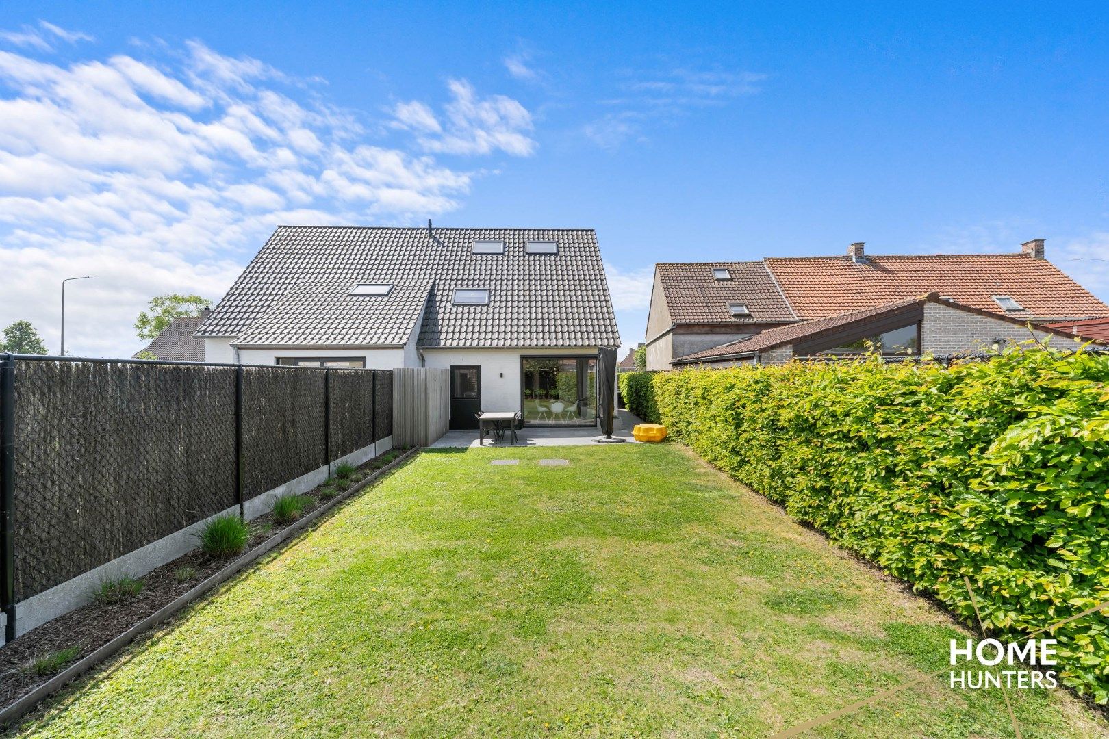Halfopen bebouwing in landelijke, moderne stijl  foto 7