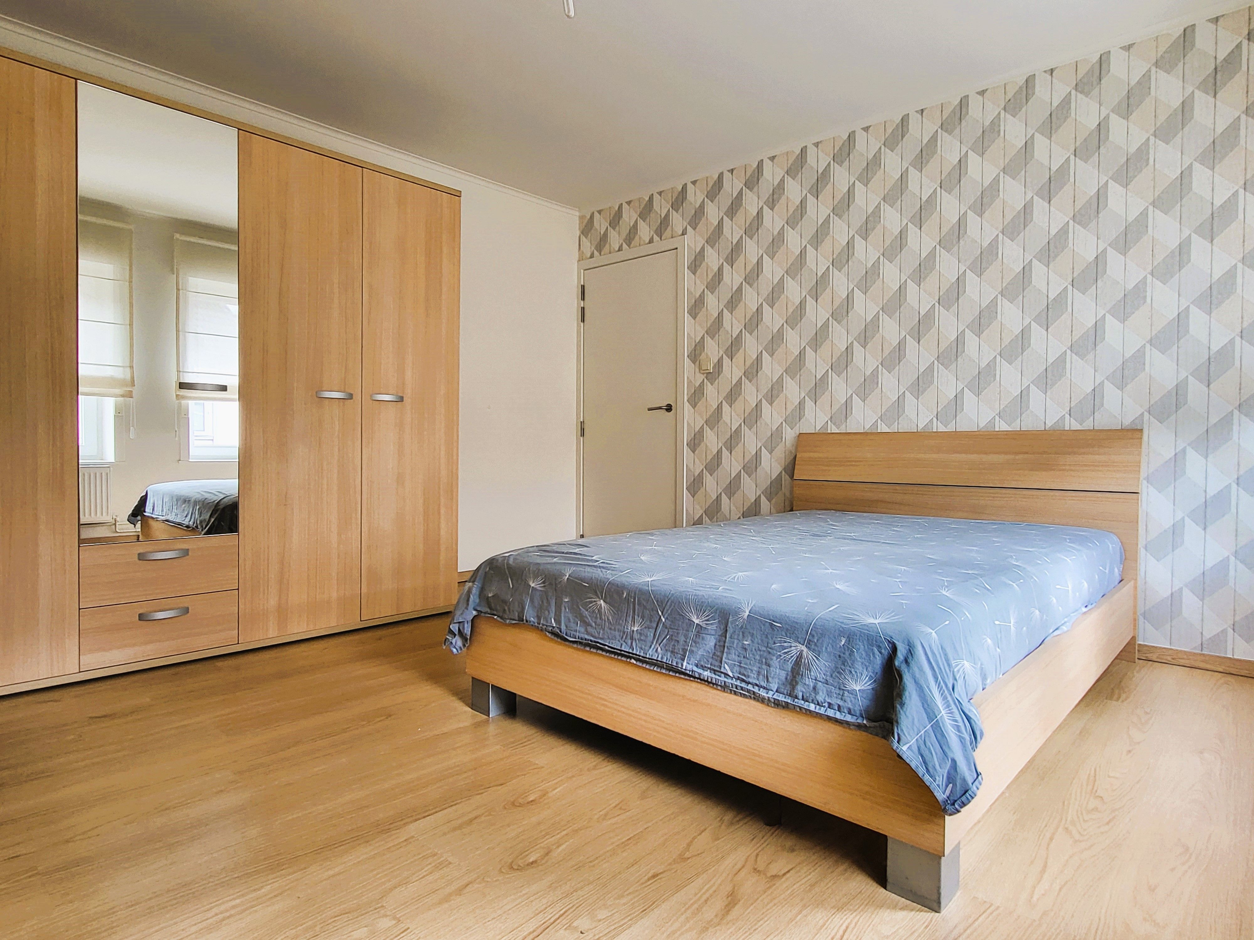 Lichtrijke penthouse van 143m² met landelijk uitzicht, gelegen op de 1ste en 2de verdieping. foto 9