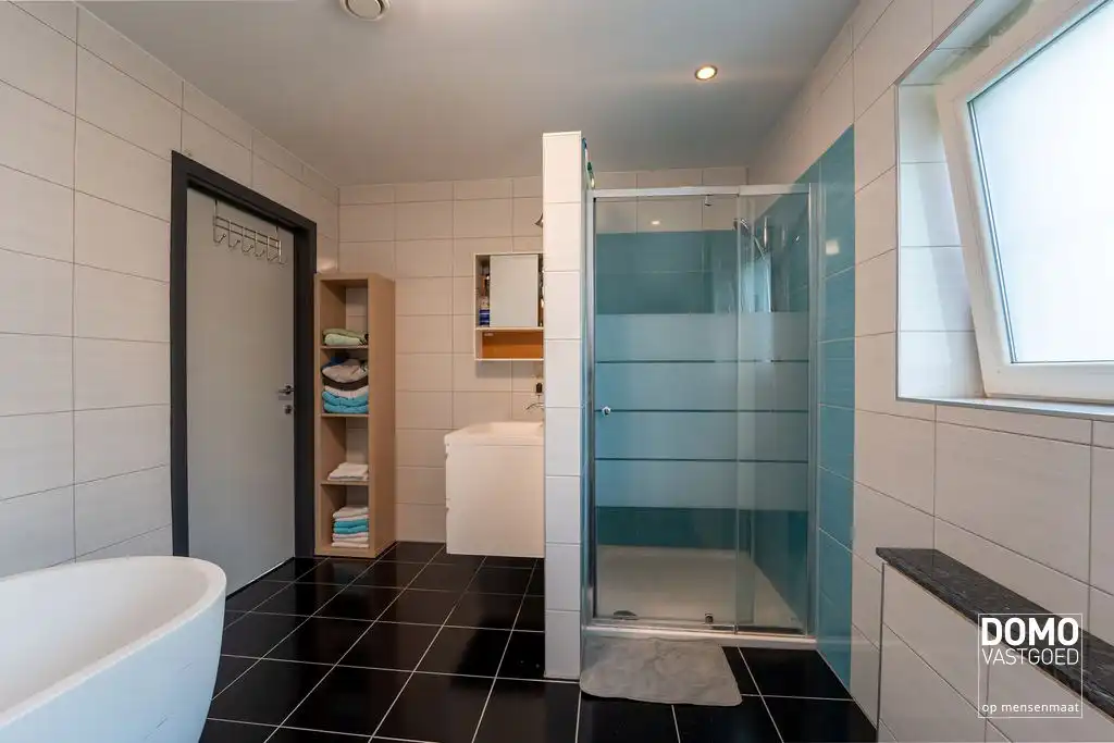 Gunstig gelegen handelshuis te Spalbeek (Hasselt) foto 16