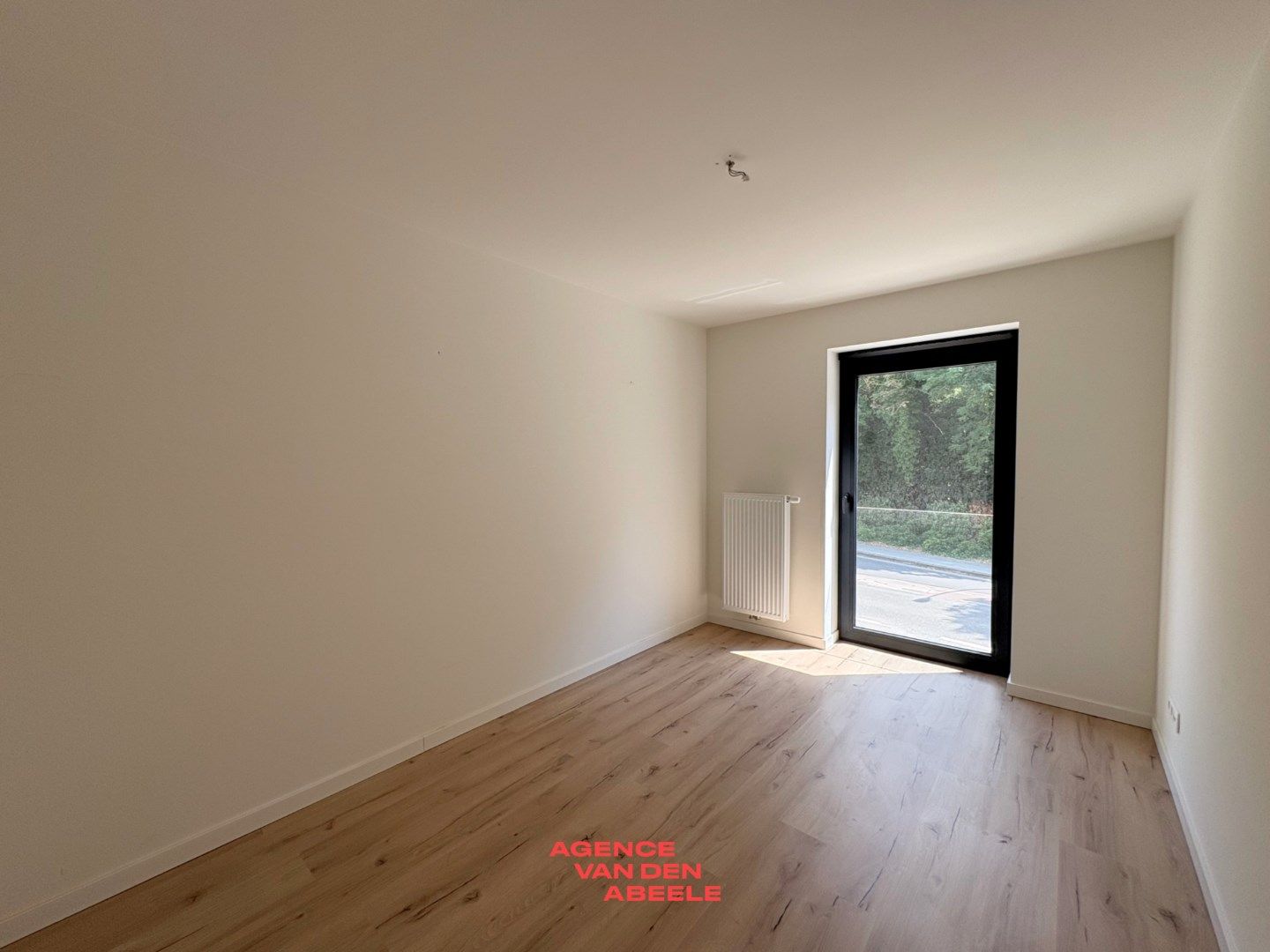 Nieuwbouwwoning met 3 slaapkamers, tuin en terras foto 10