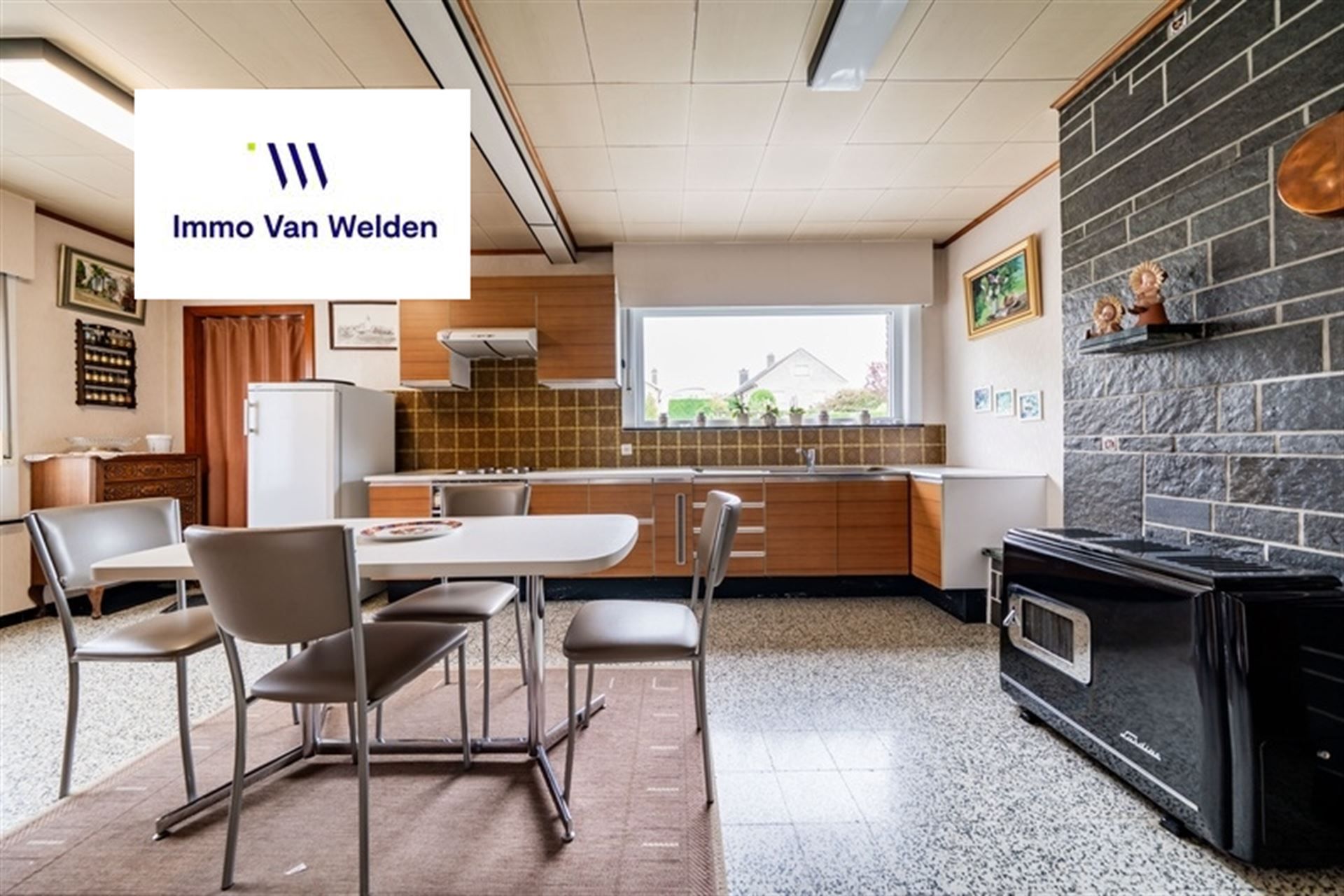 Op te frissen gezinswoning met 3 slaapkamers en tuin te Gavere foto 7