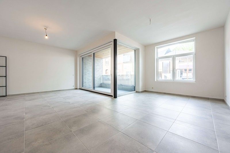 Prachtig 2 slaapkamer appartement TE KOOP in hartje Sint-Baafs-Vijve! (*6% BTW aankoop mogelijk) foto 9