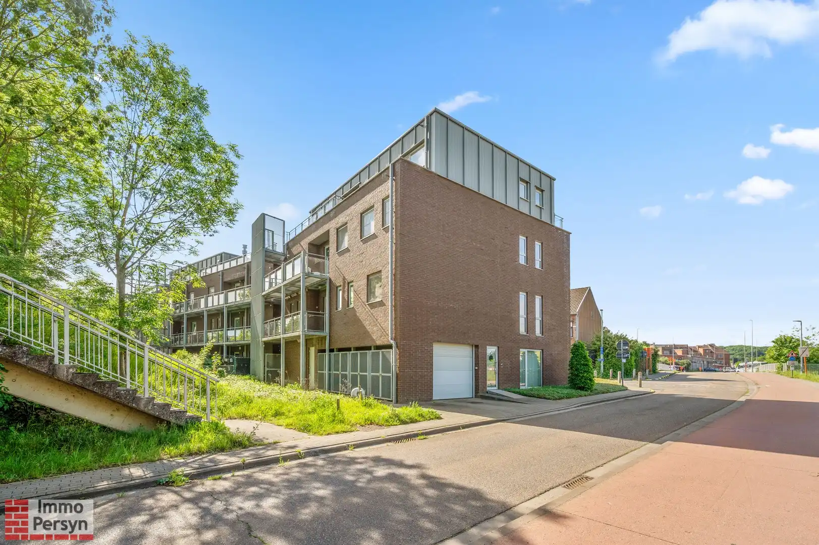appartement 2 slkrs, terras en ondergrondse autostaanplaats foto 22