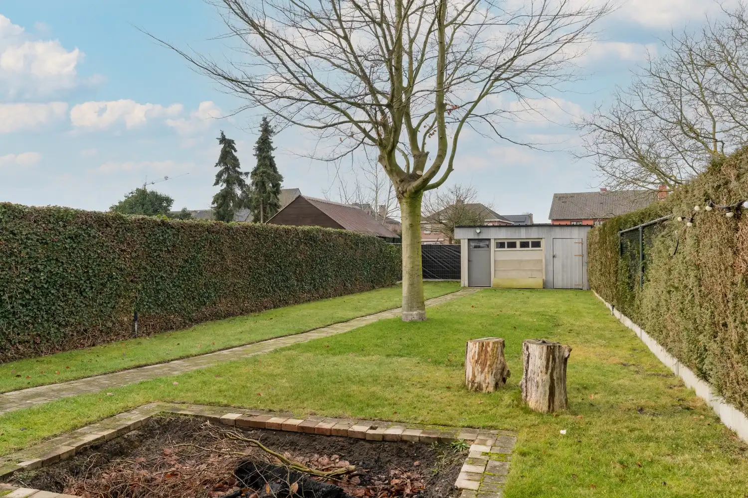 Bekende frituur met super mooi duplex appartement en zwembad te Achel foto 59