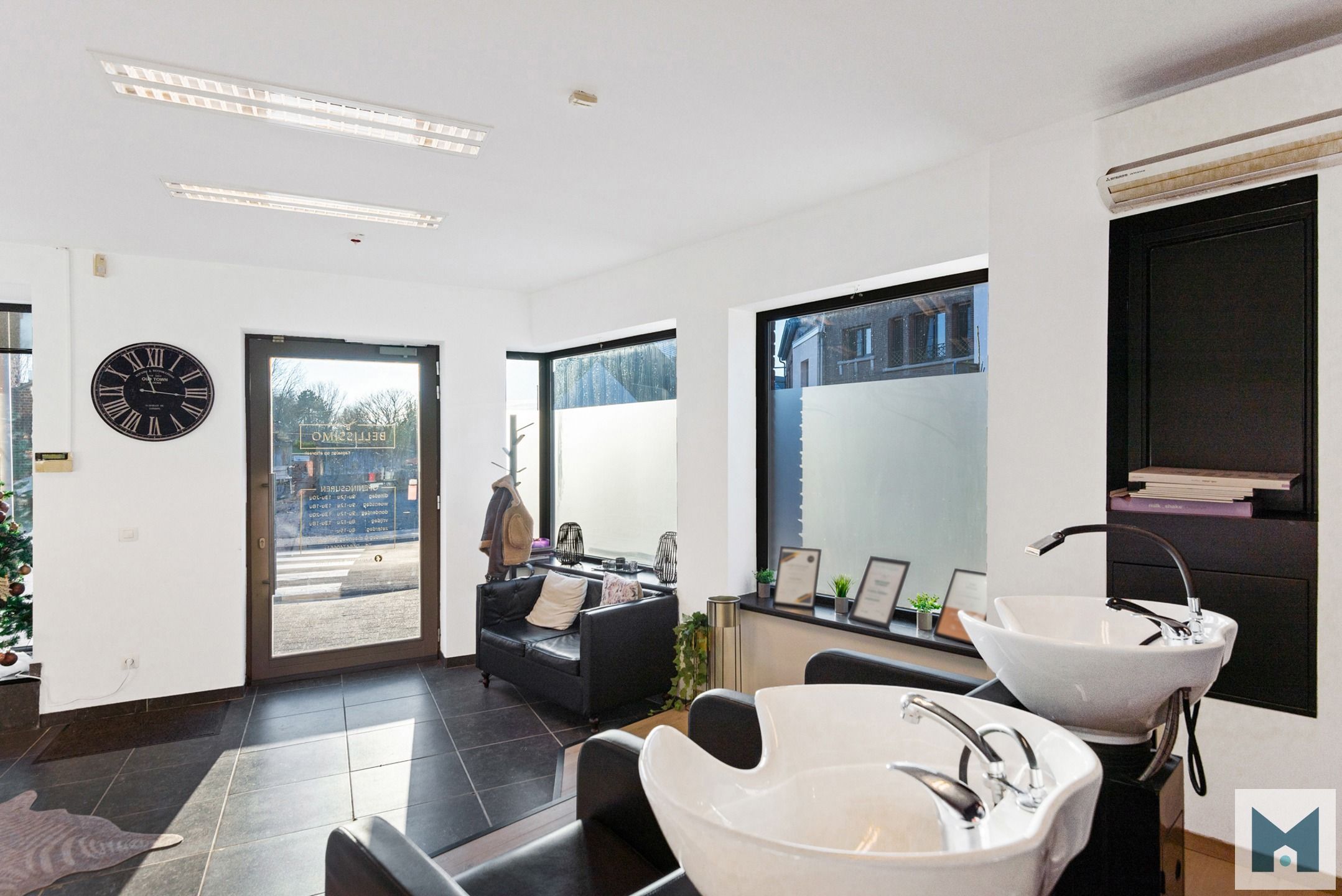 Lichtrijk handelspand in centrum Opwijk! foto 7