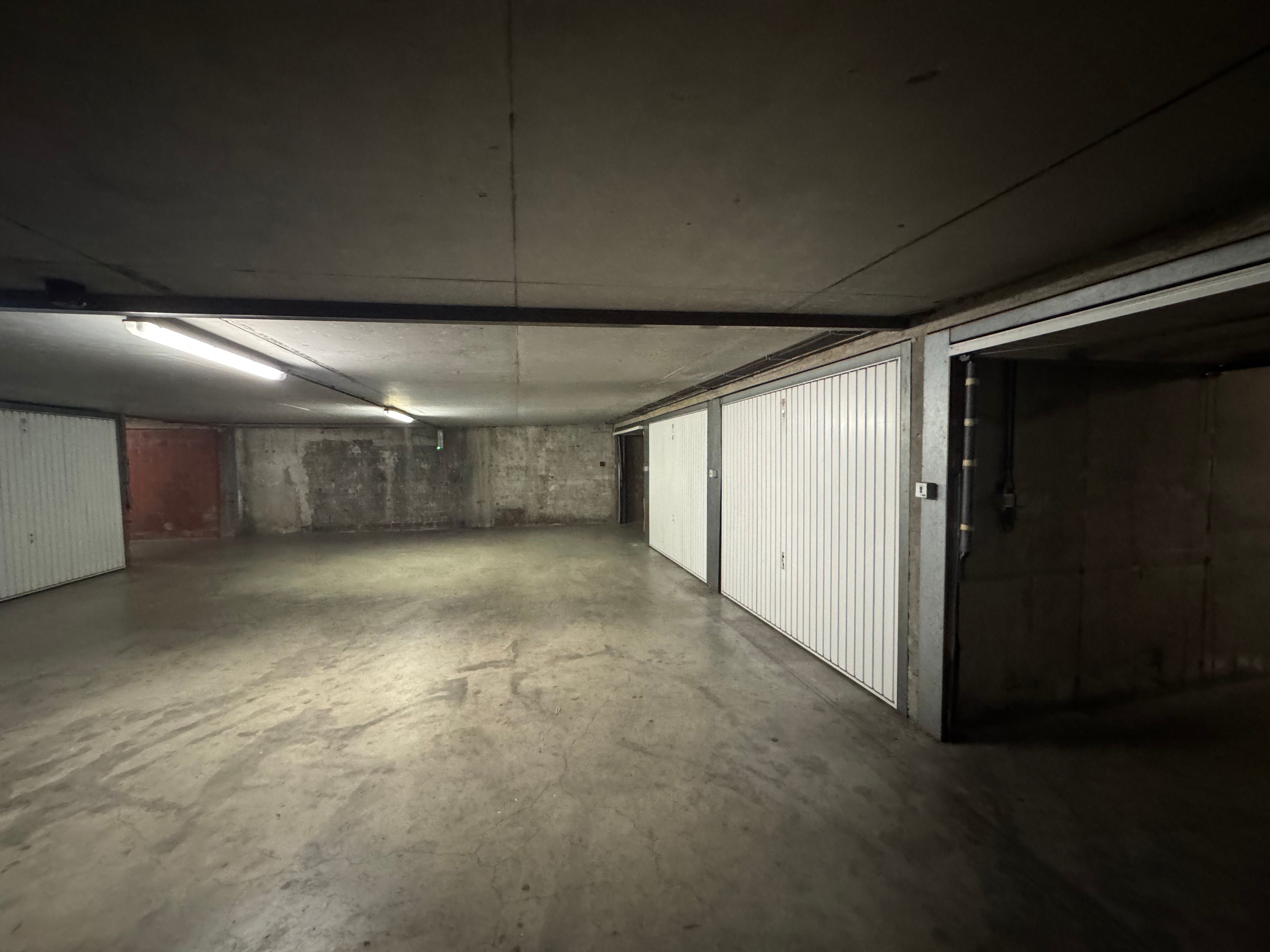 Garagebox in stadscentrum Oostende foto 5