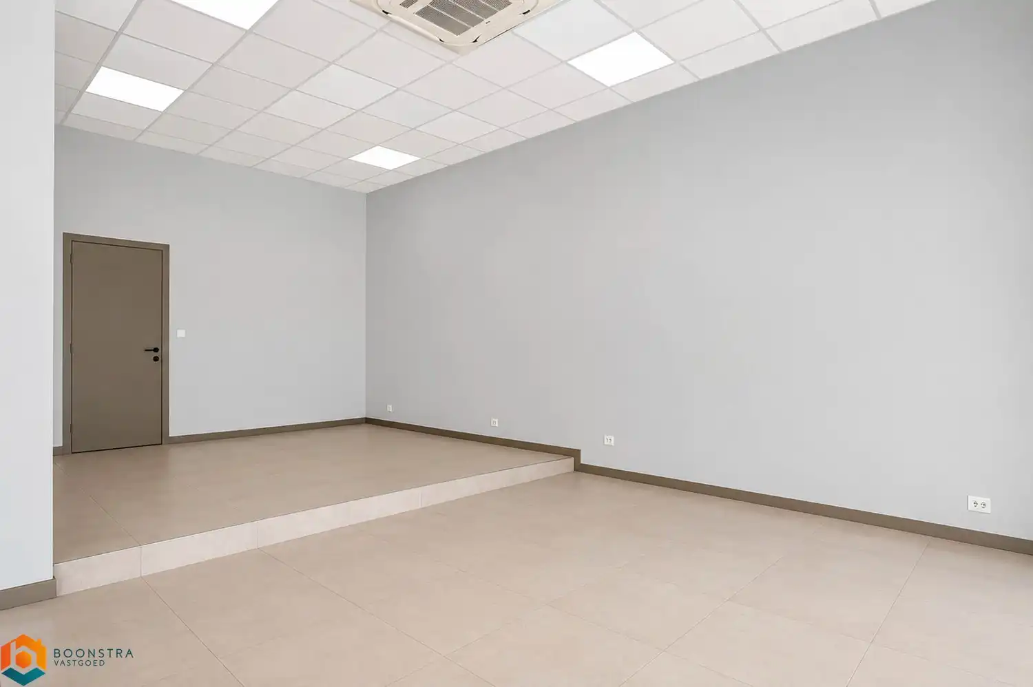 Handelsgelijkvloers op topligging in Lier foto 5