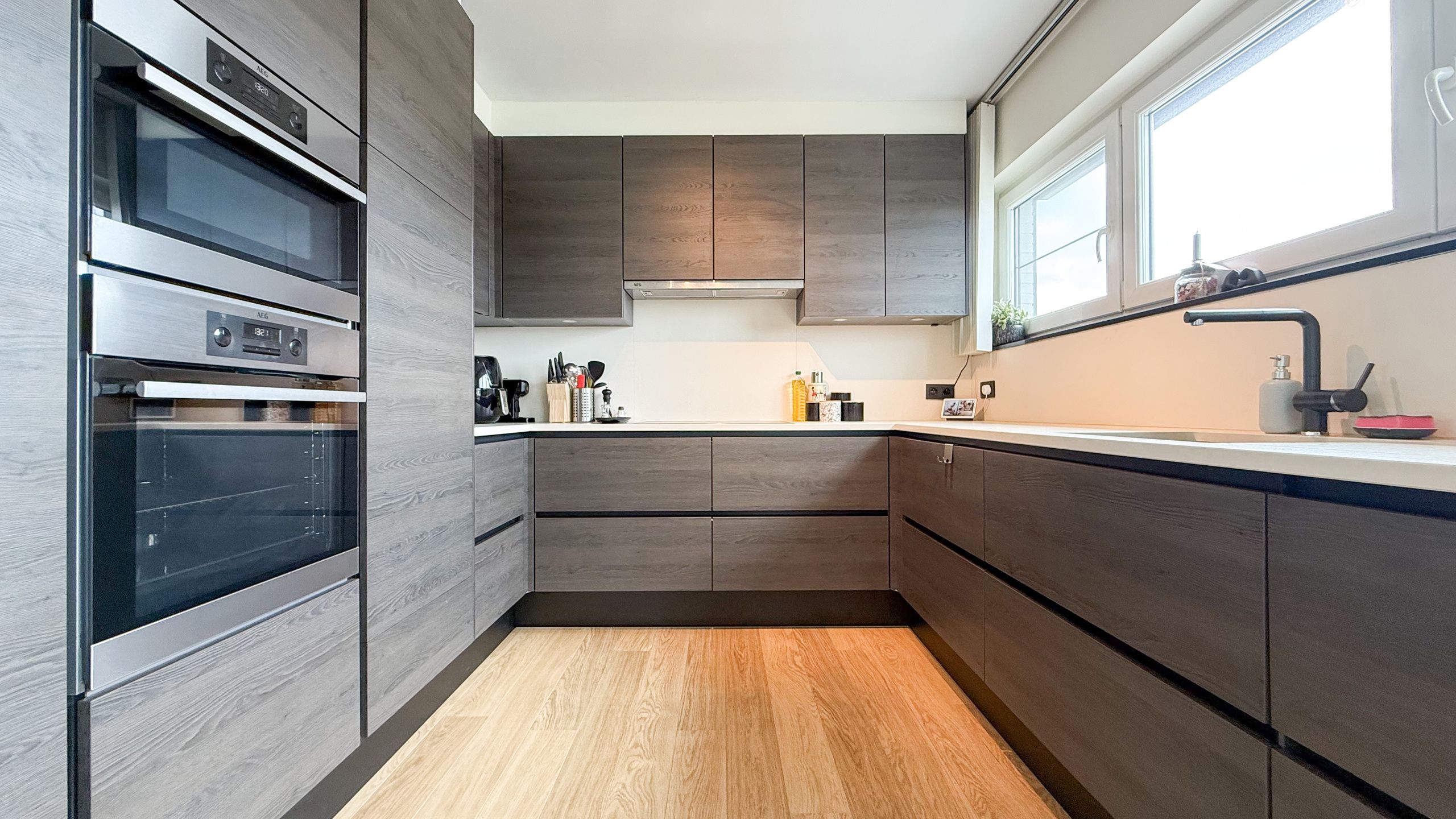 Instapklaar appartement met 3 slpkms in hartje Paal – EPC B! foto 10