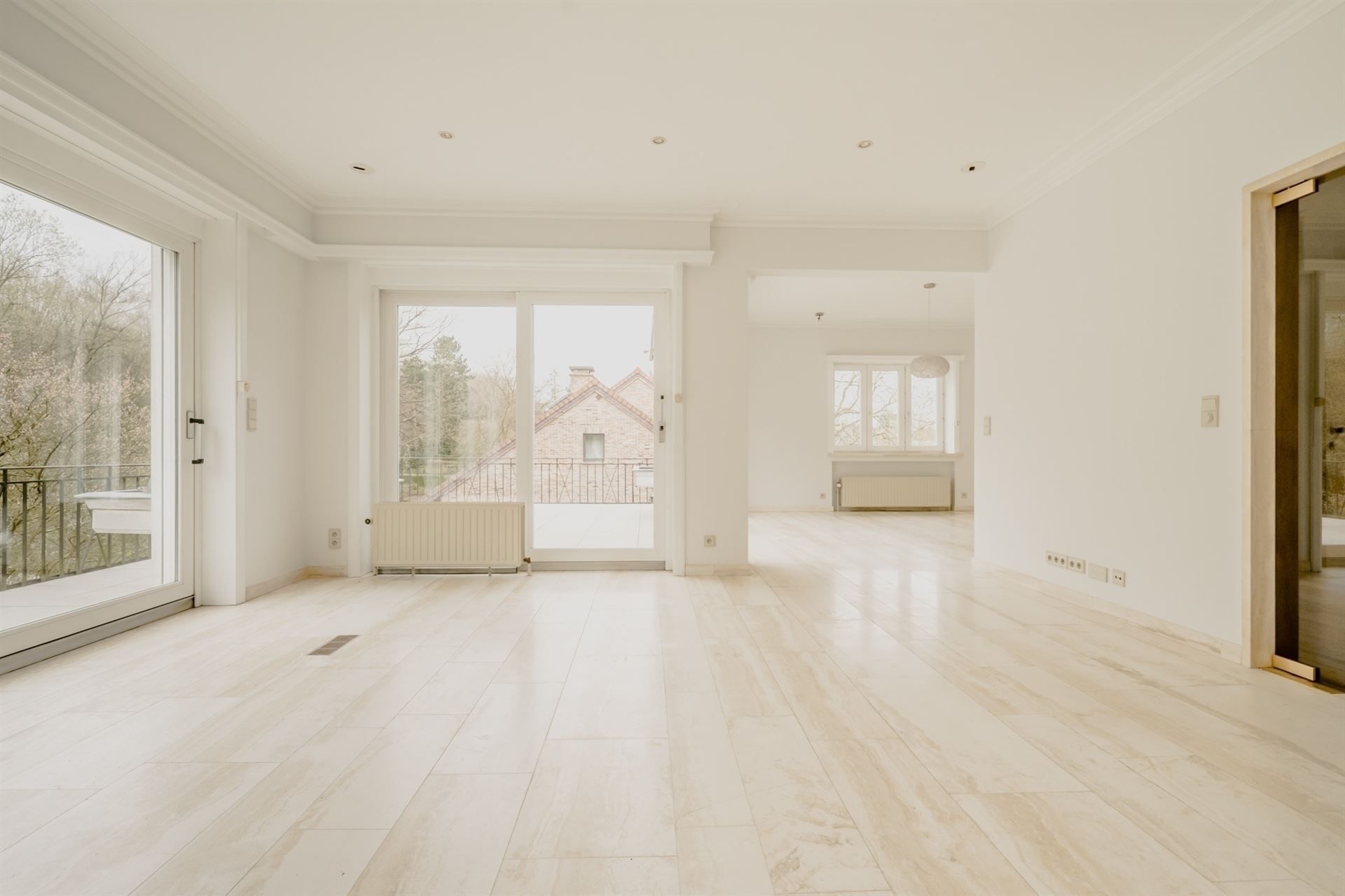 Prachtig opbrengstpand 4 gevels foto 9