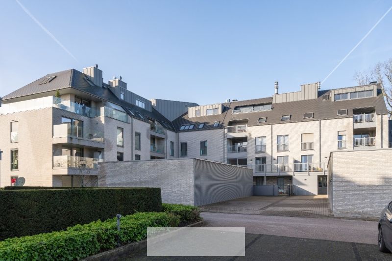 LAATSTE APPARTEMENT (6% BTW mogelijk) + COMMERCIËLE HANDELSRUIMTE TE KOOP foto 2