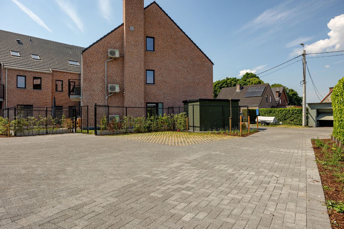 Mooie, ruime penthouse foto 16