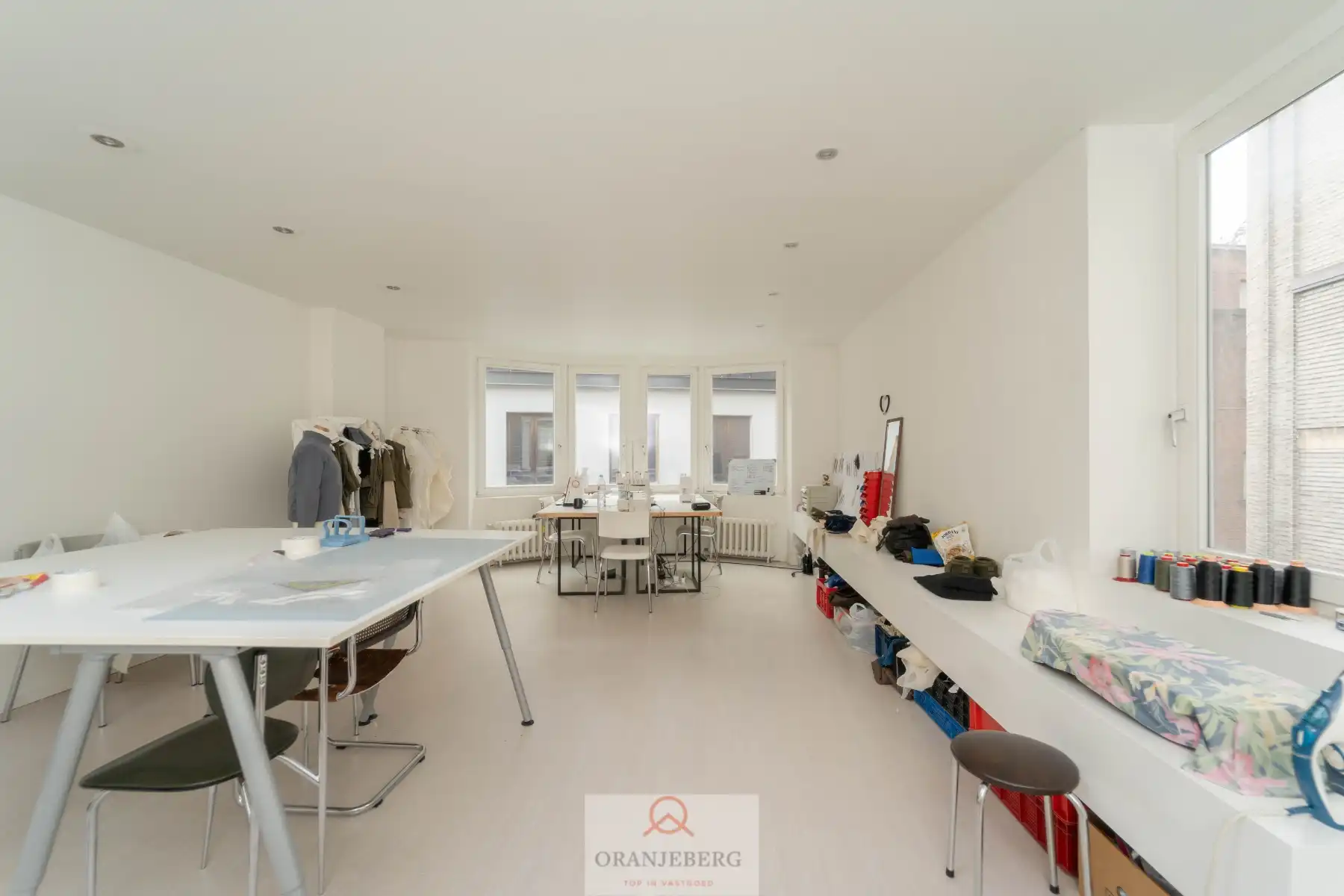 Handelshoekpand Te Huur in gezellig zijstraatje van de Mageleinstraat foto 16