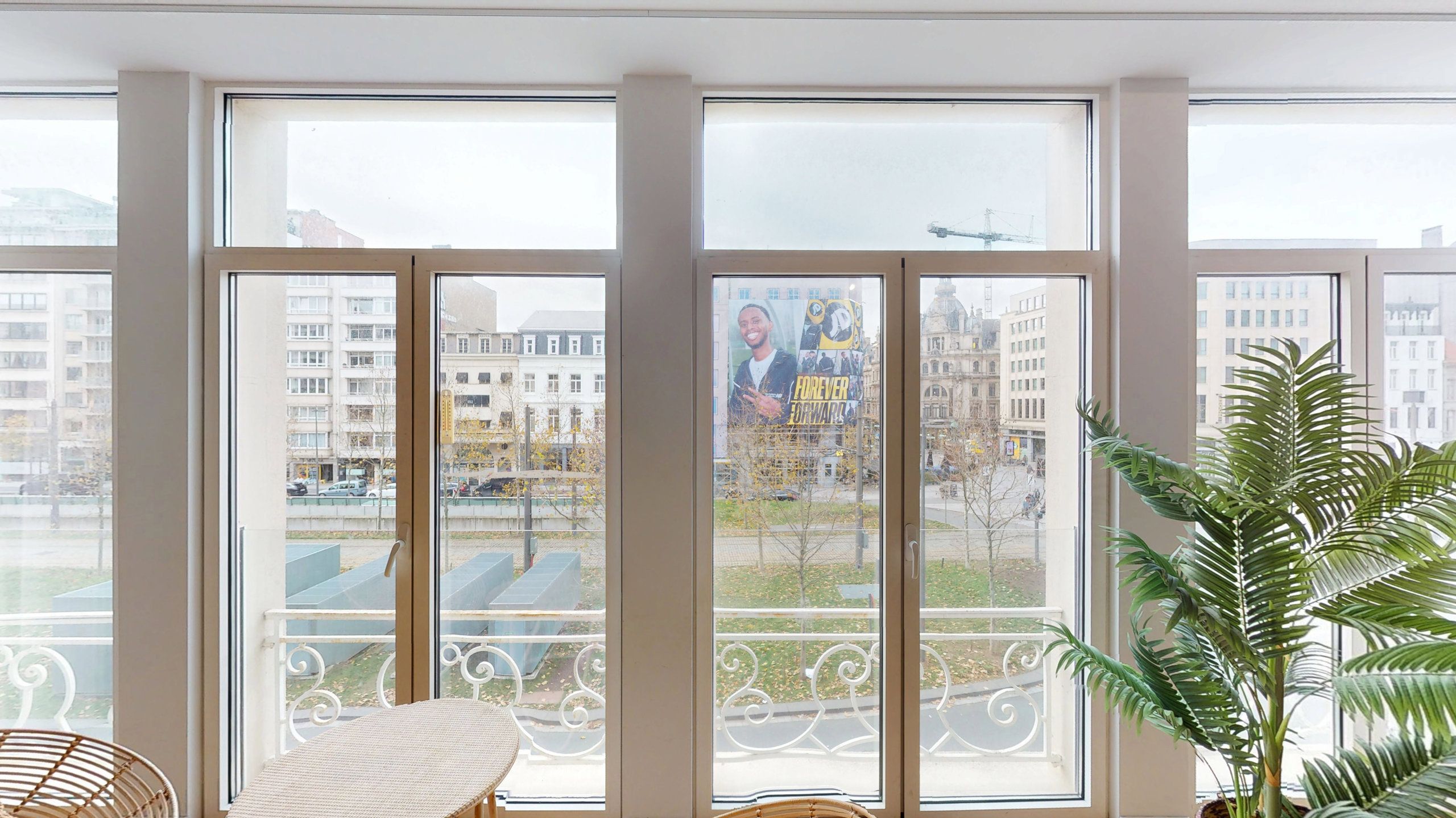 ANTWERPEN - Royaal appartement met terras op centrale locatie foto 4