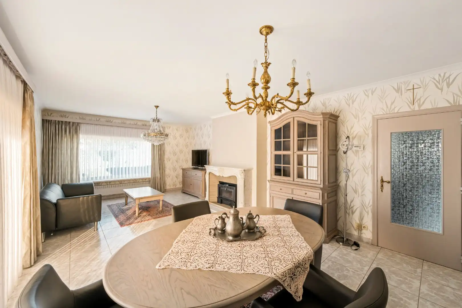 Instapklare villa met prachtig verzicht op een topligging in Ieper foto 5