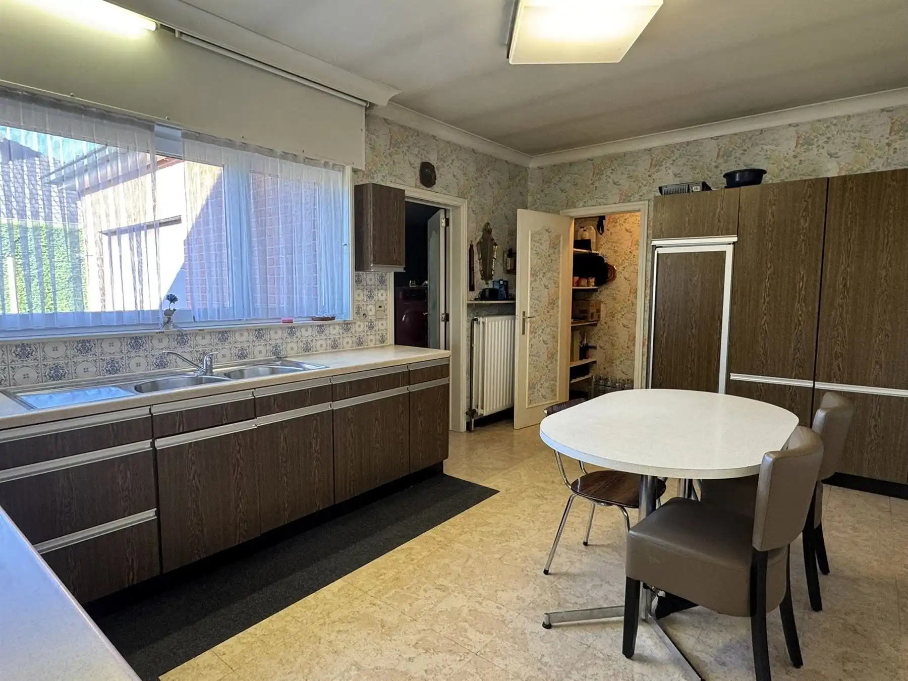 Ruime woning met zonnige tuin foto 5