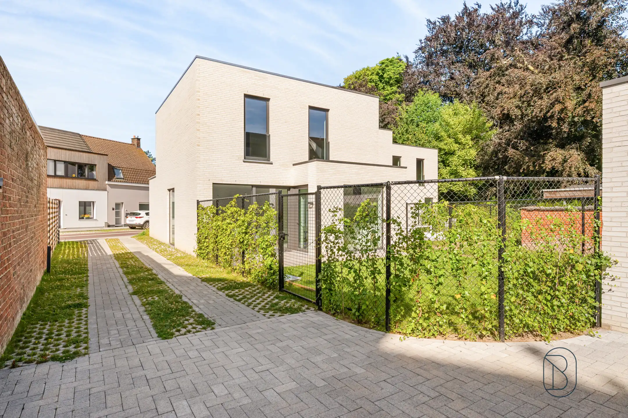 Kwalitatief afgewerkte nieuwbouw met 3 slk, E-peil 0. foto 27