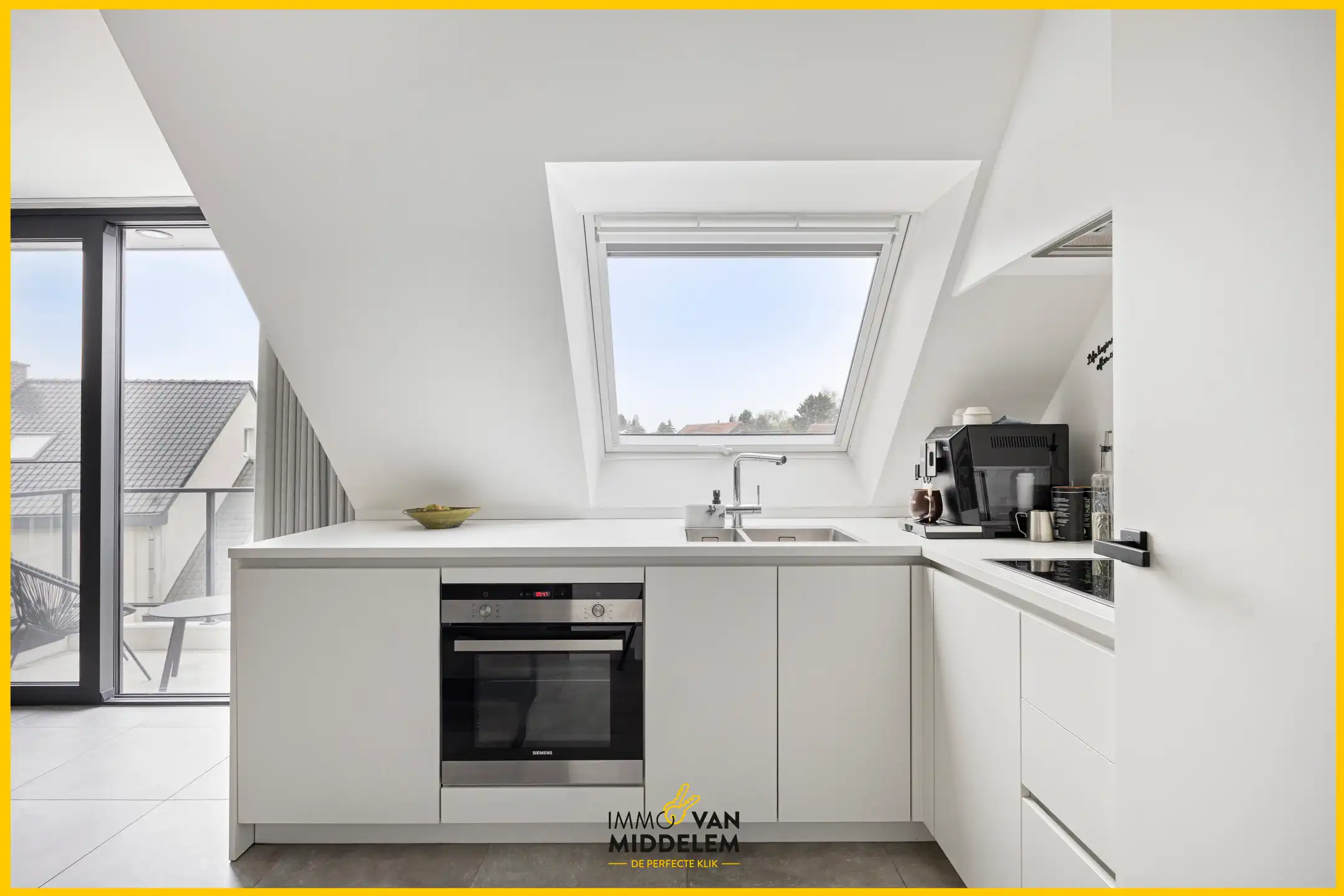 INSTAPKLAAR DUPLEX MET 2 KAMERS EN TERRAS foto 6