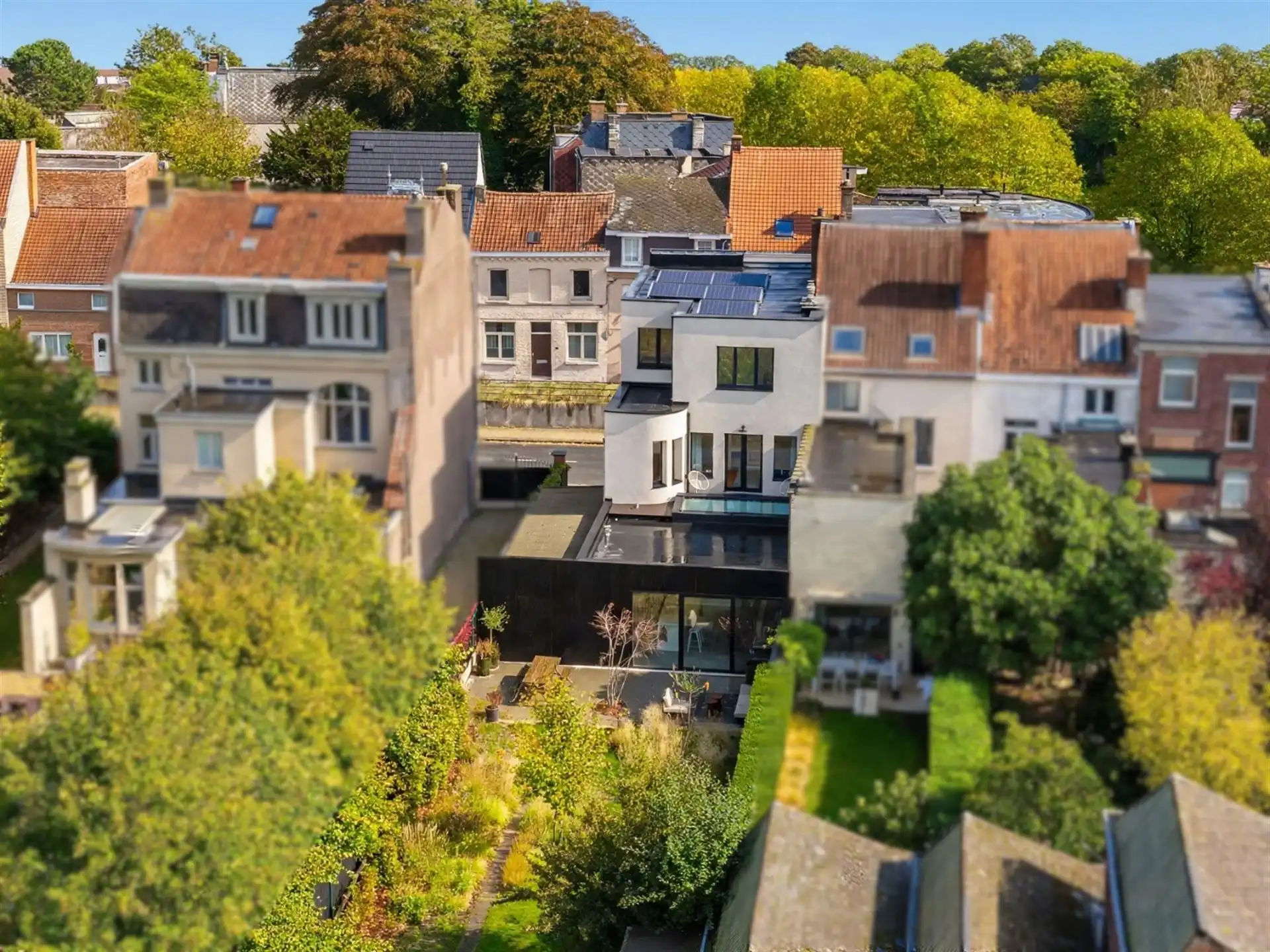 Gerenoveerde art-decowoning met 4 slpk,garage & ruime tuin  foto 7