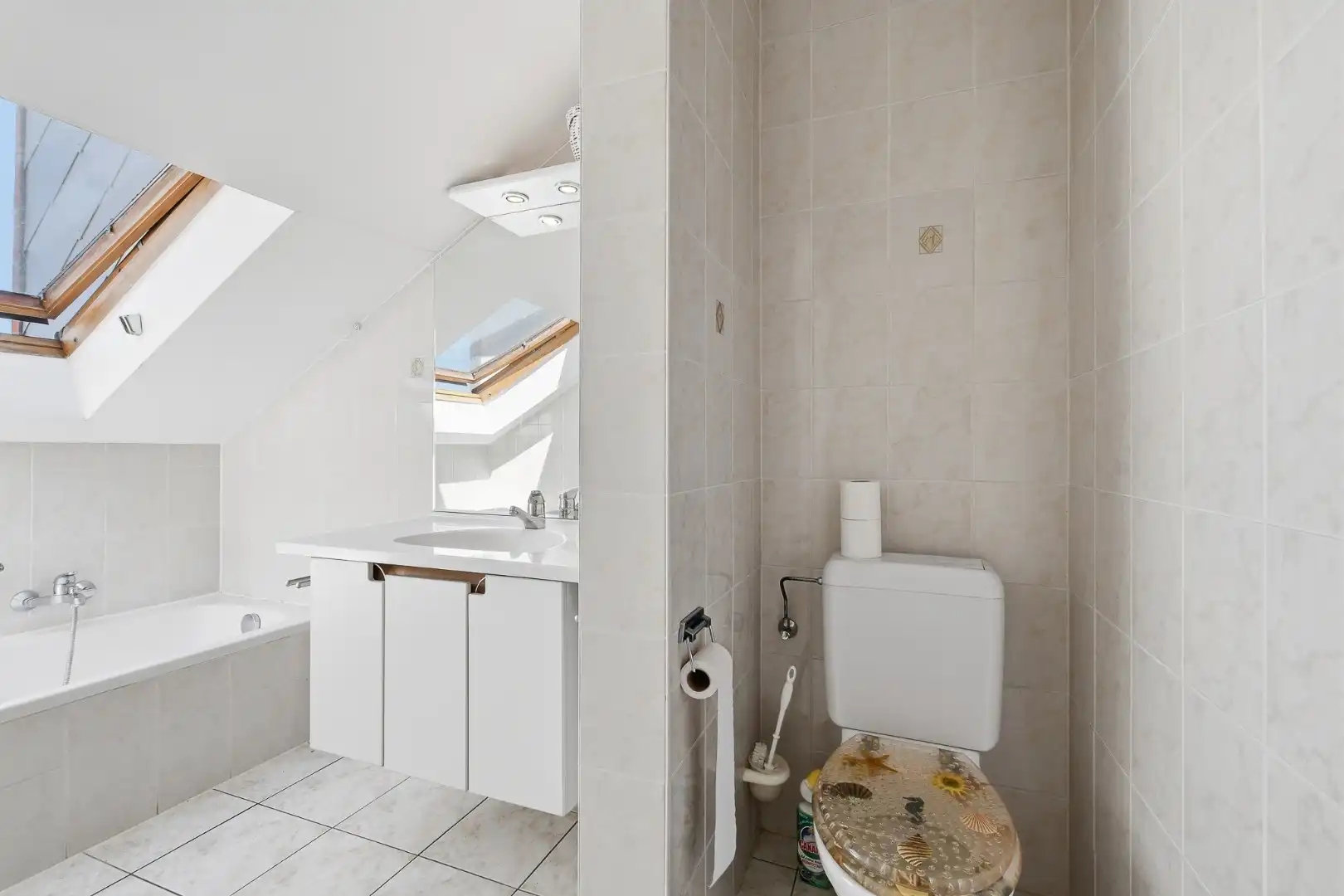 Instapklaar en gemeubeld 1-slaapkamerappartement met terras in hartje Wenduine foto 14