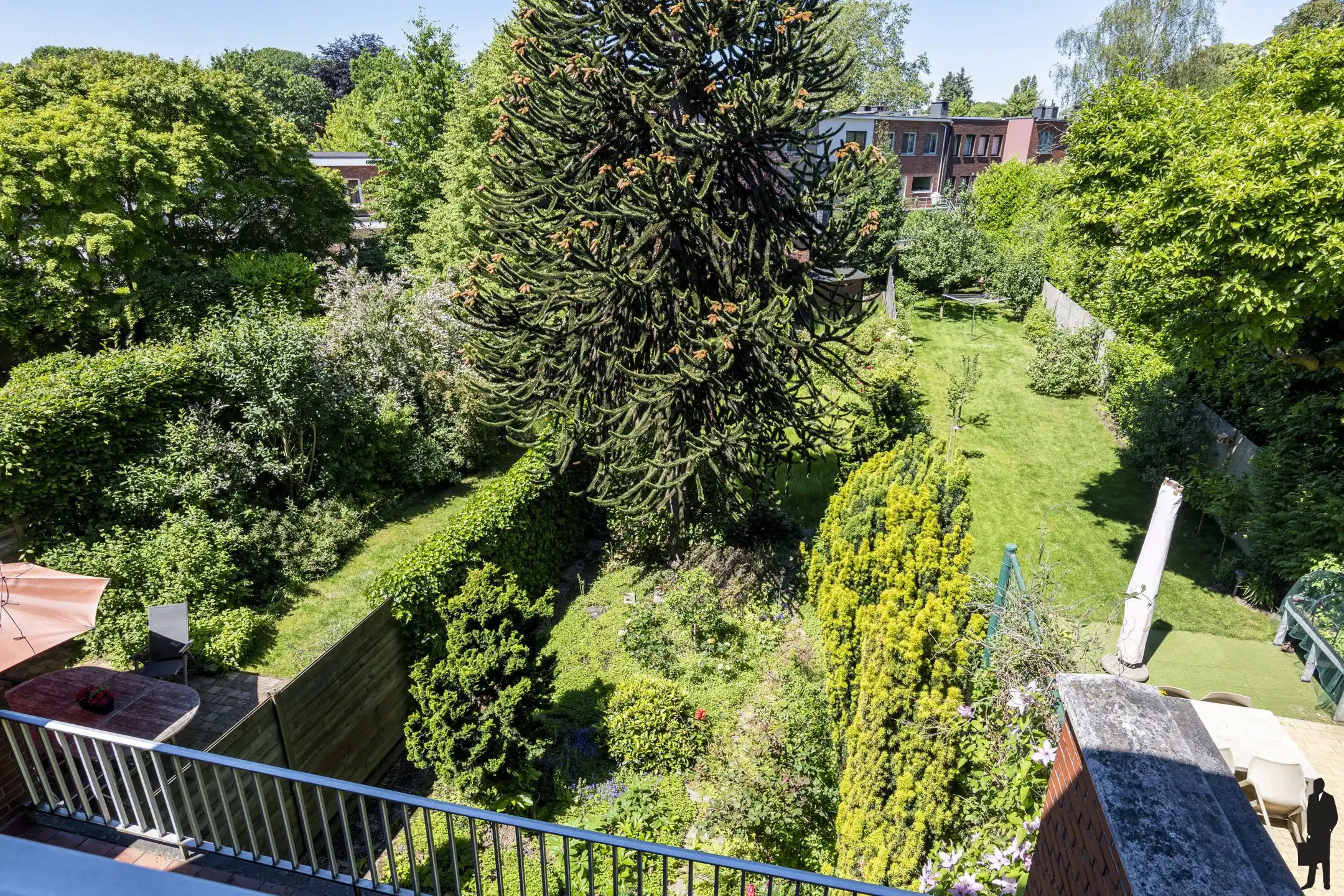 Op te frissen woning met 4 slpk en zuidwestgerichte tuin foto 23